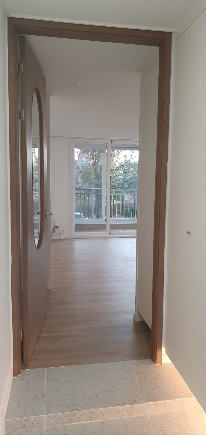 성내동 아파트 세대주 — 아파트