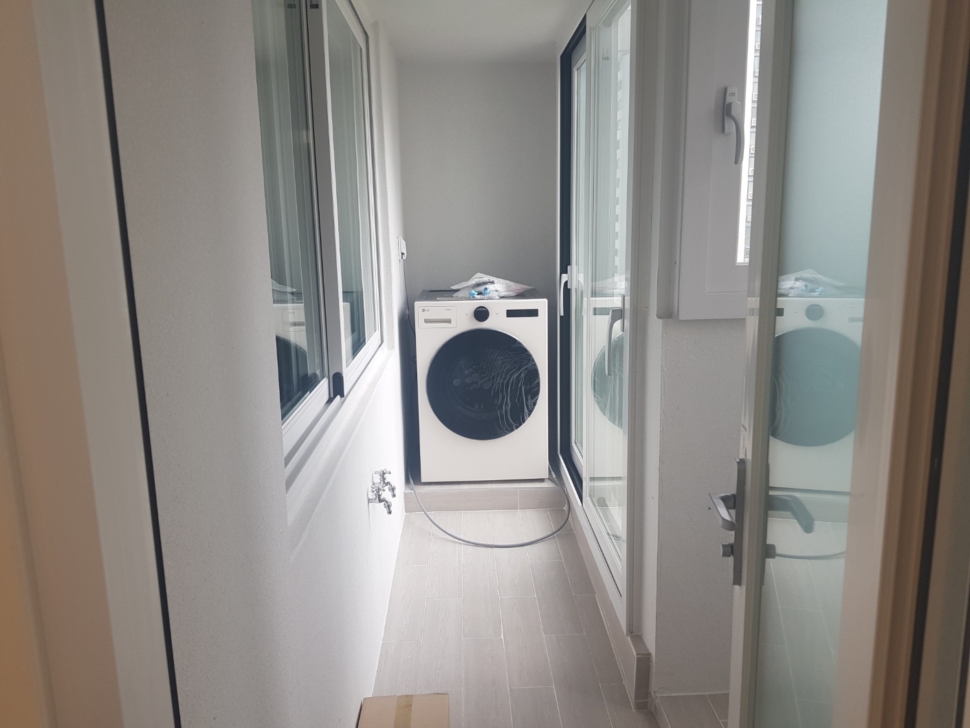 성내동 아파트 세대주 — 아파트