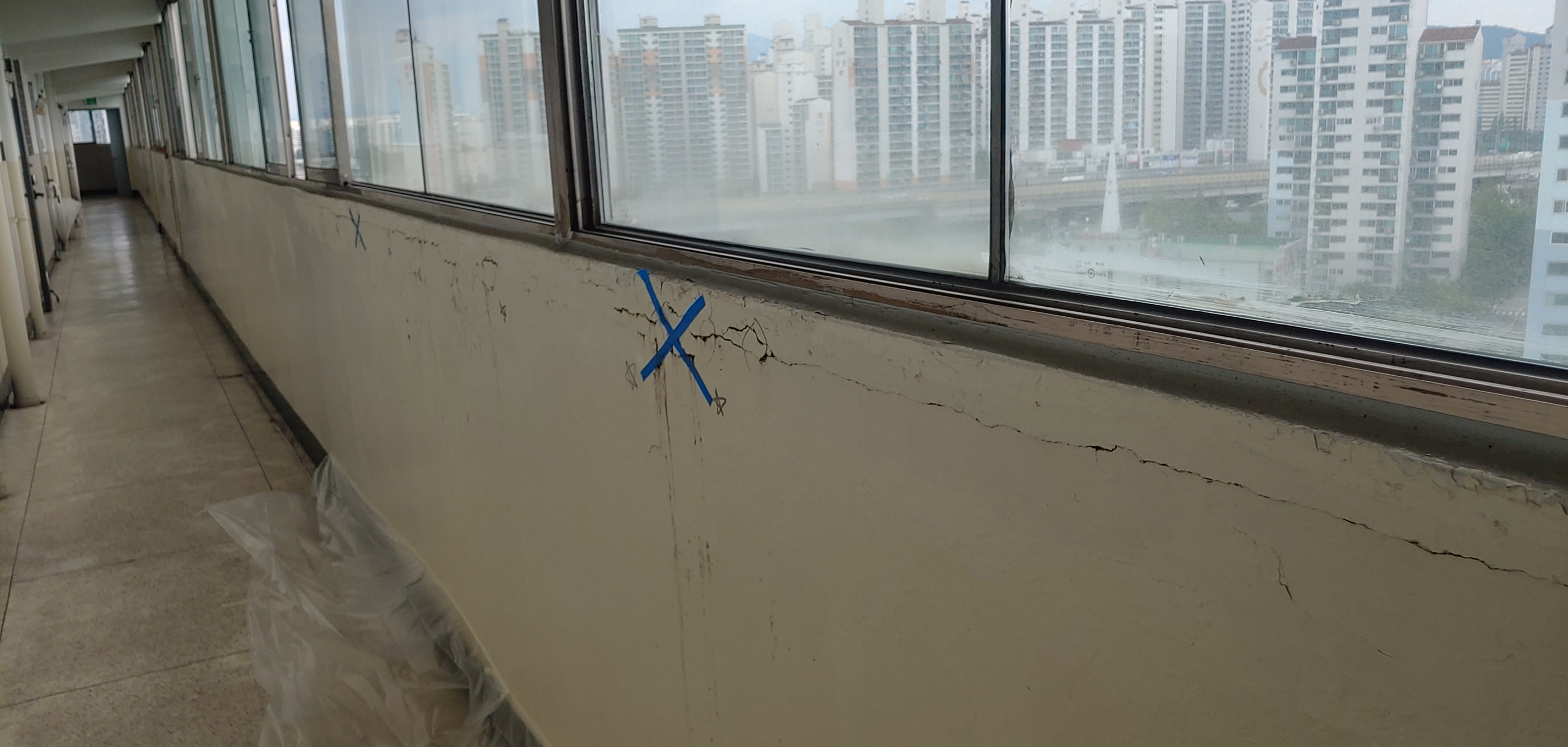 석관동 중앙하이츠 — 내부 방수 및 재도장