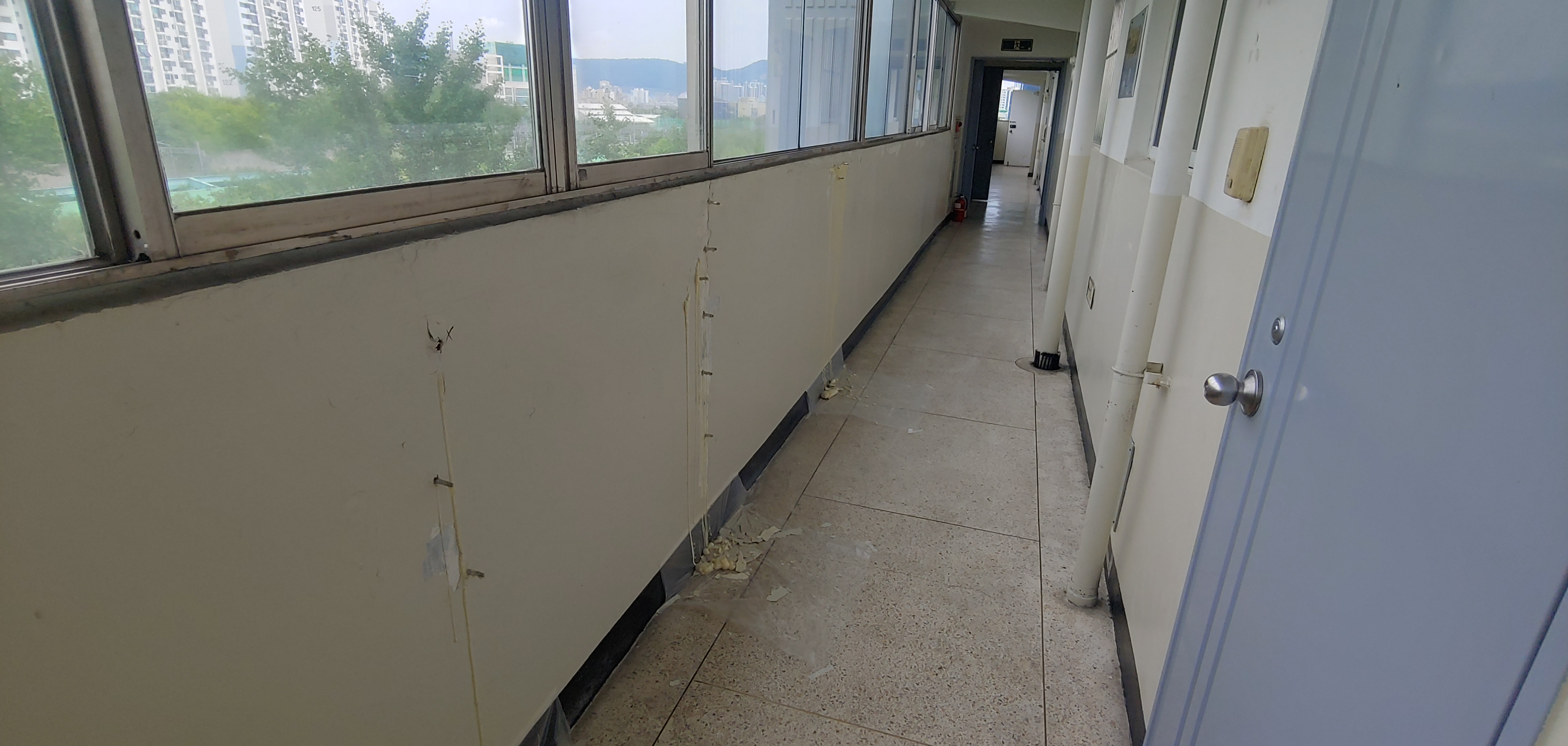 석관동 중앙하이츠 — 내부 방수 및 재도장