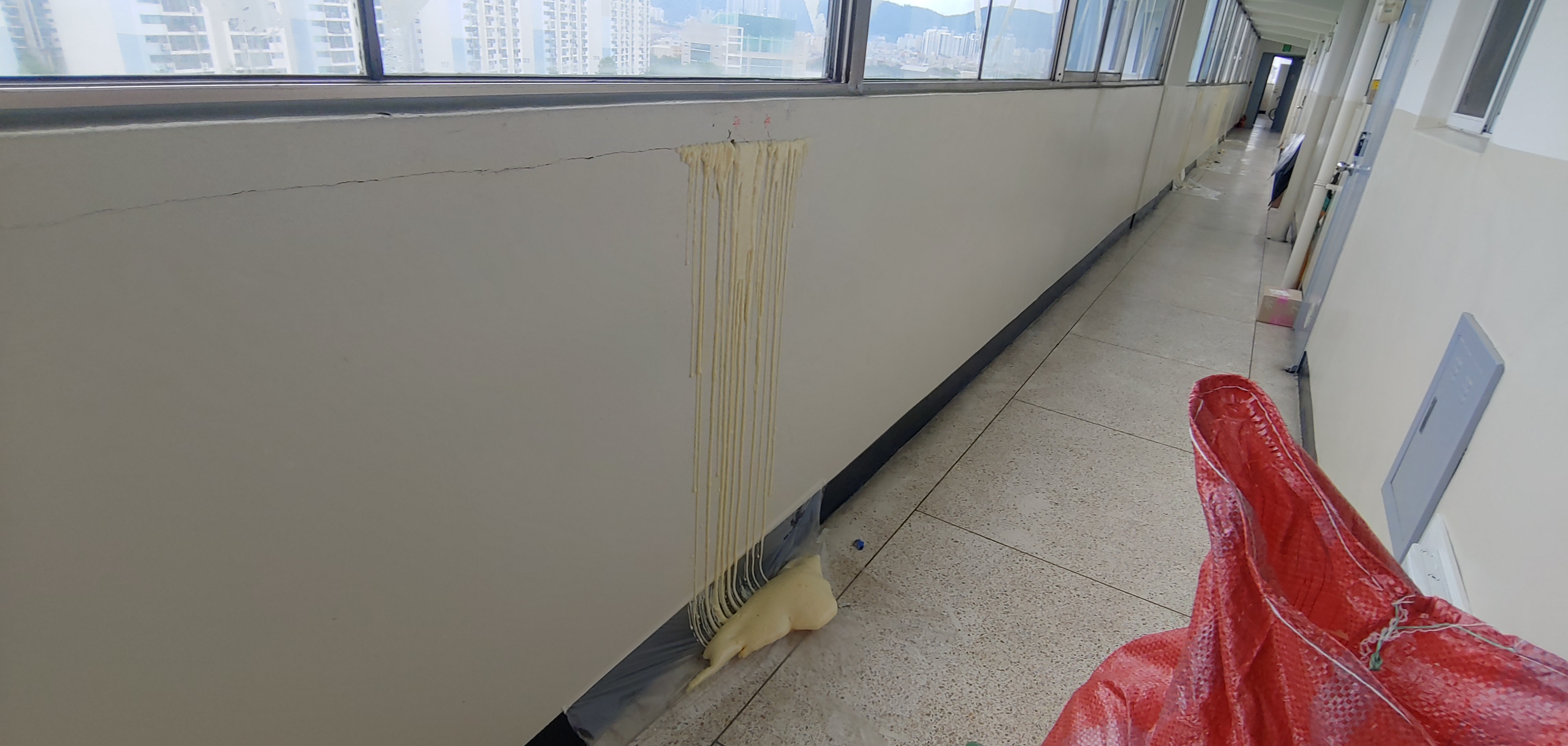 석관동 중앙하이츠 — 내부 방수 및 재도장