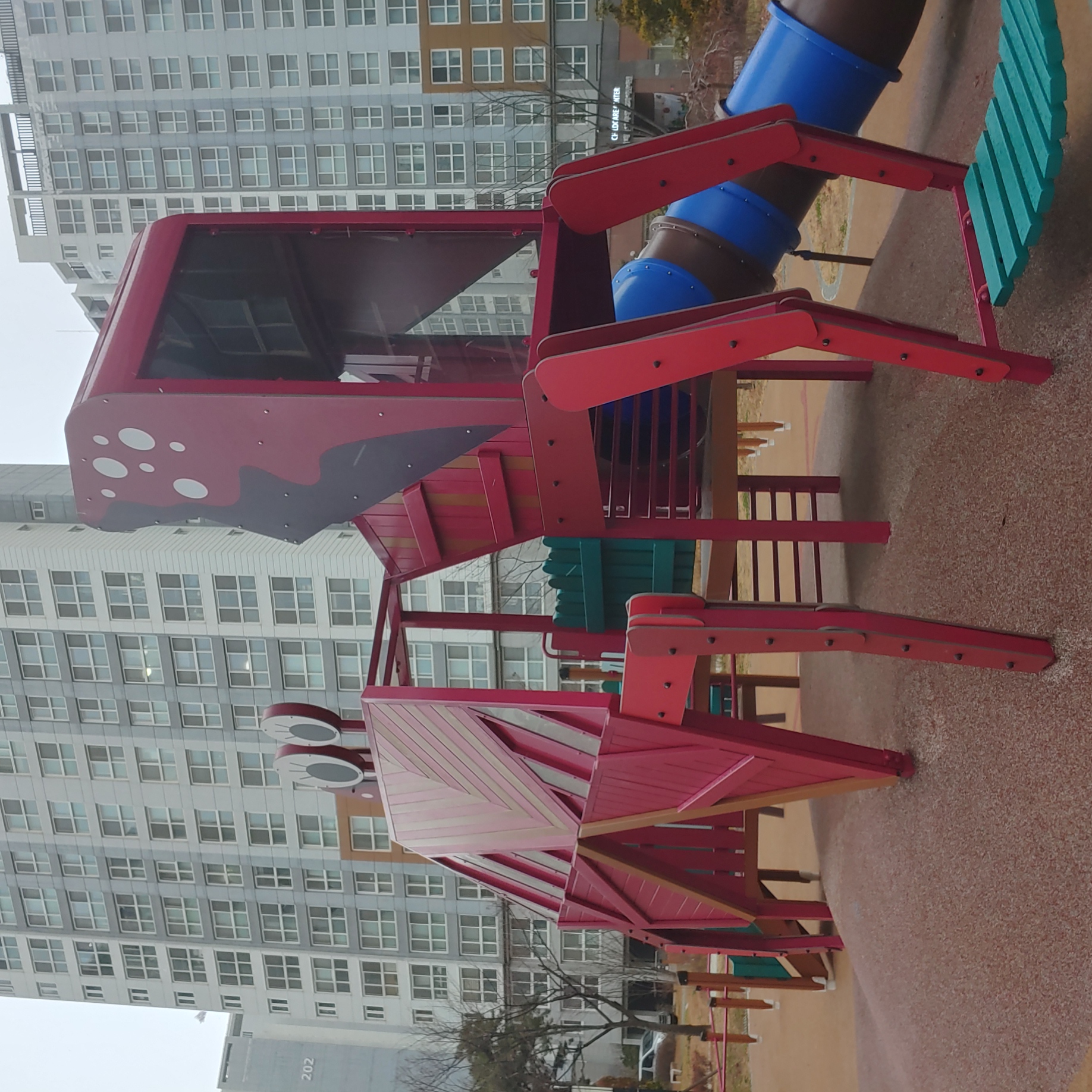 배곧이지더원 — 놀이터 시설물 재도장