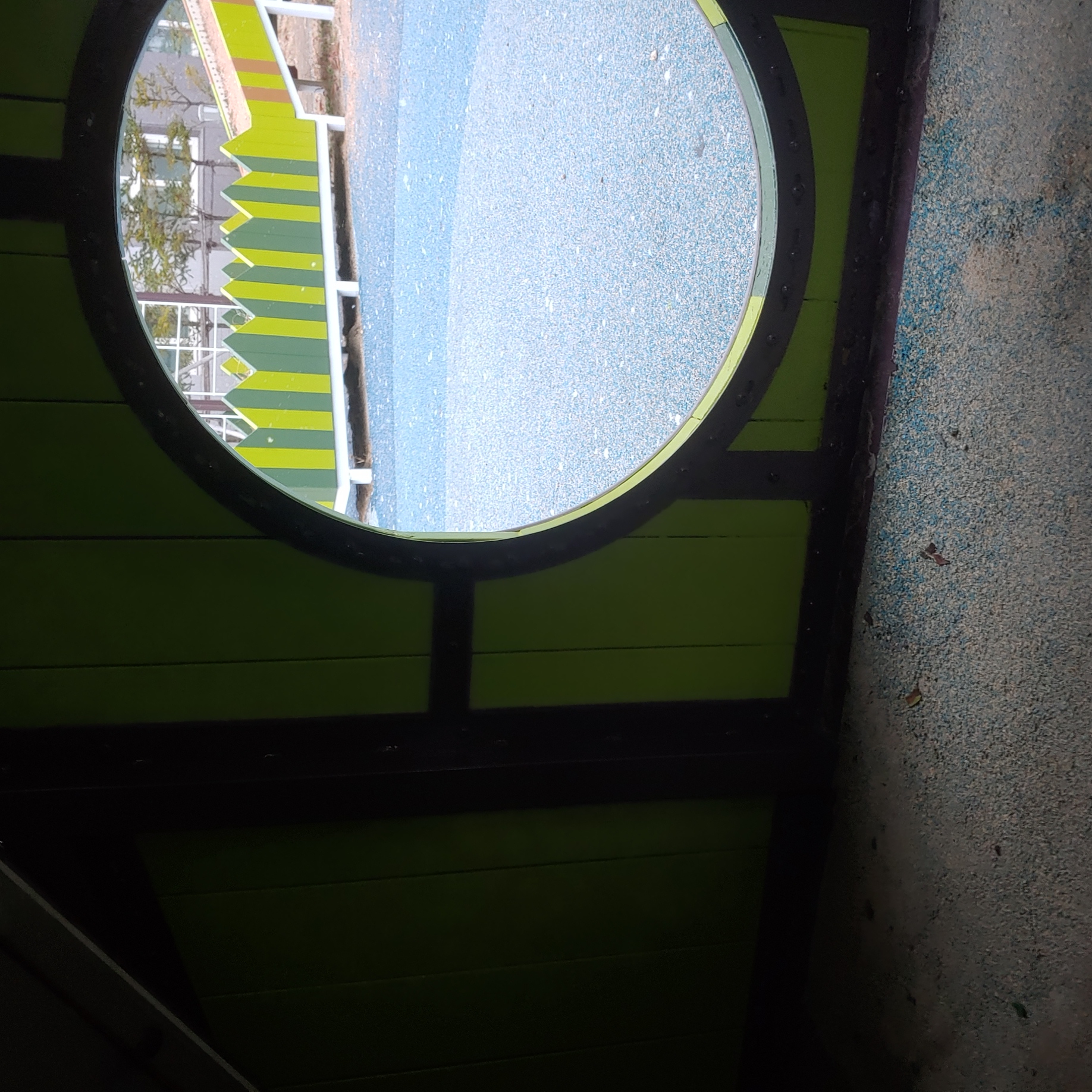 배곧이지더원 — 놀이터 시설물 재도장