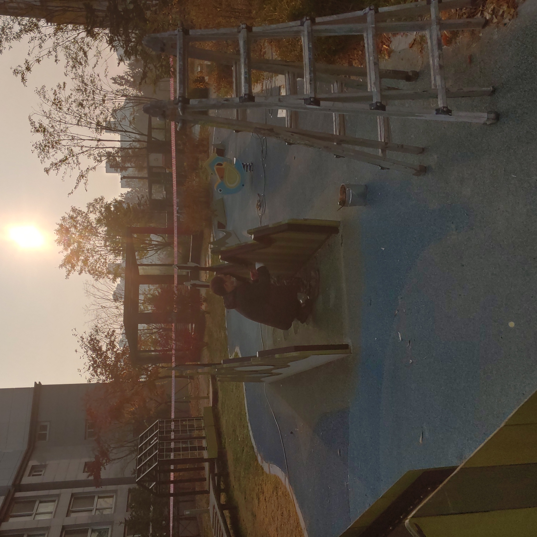 배곧이지더원 — 놀이터 시설물 재도장