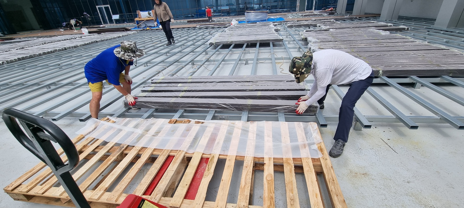 더 가든 오브 내츄럴 솔루션 — 화장품 제조공장