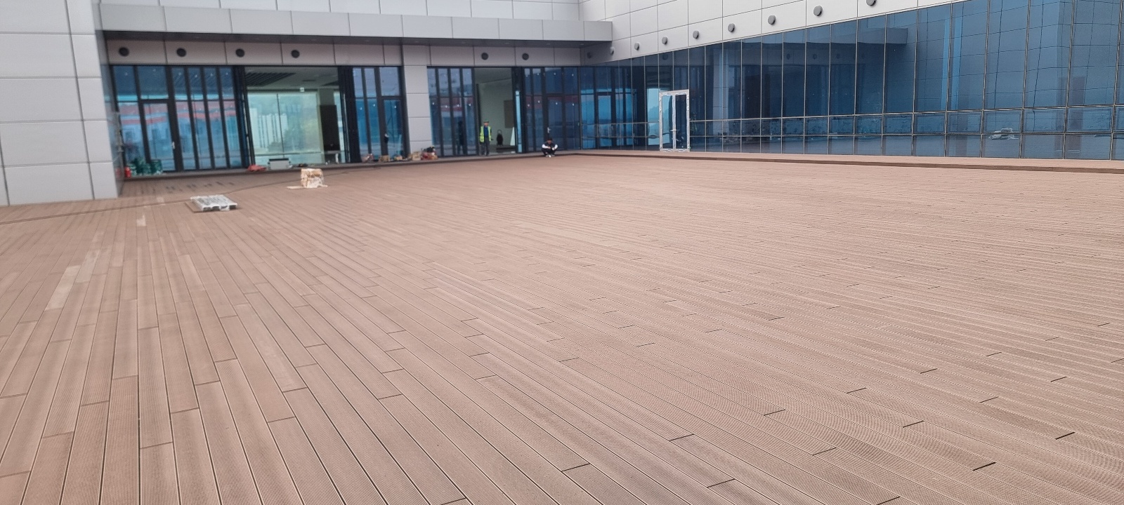 더 가든 오브 내츄럴 솔루션 — 화장품 제조공장