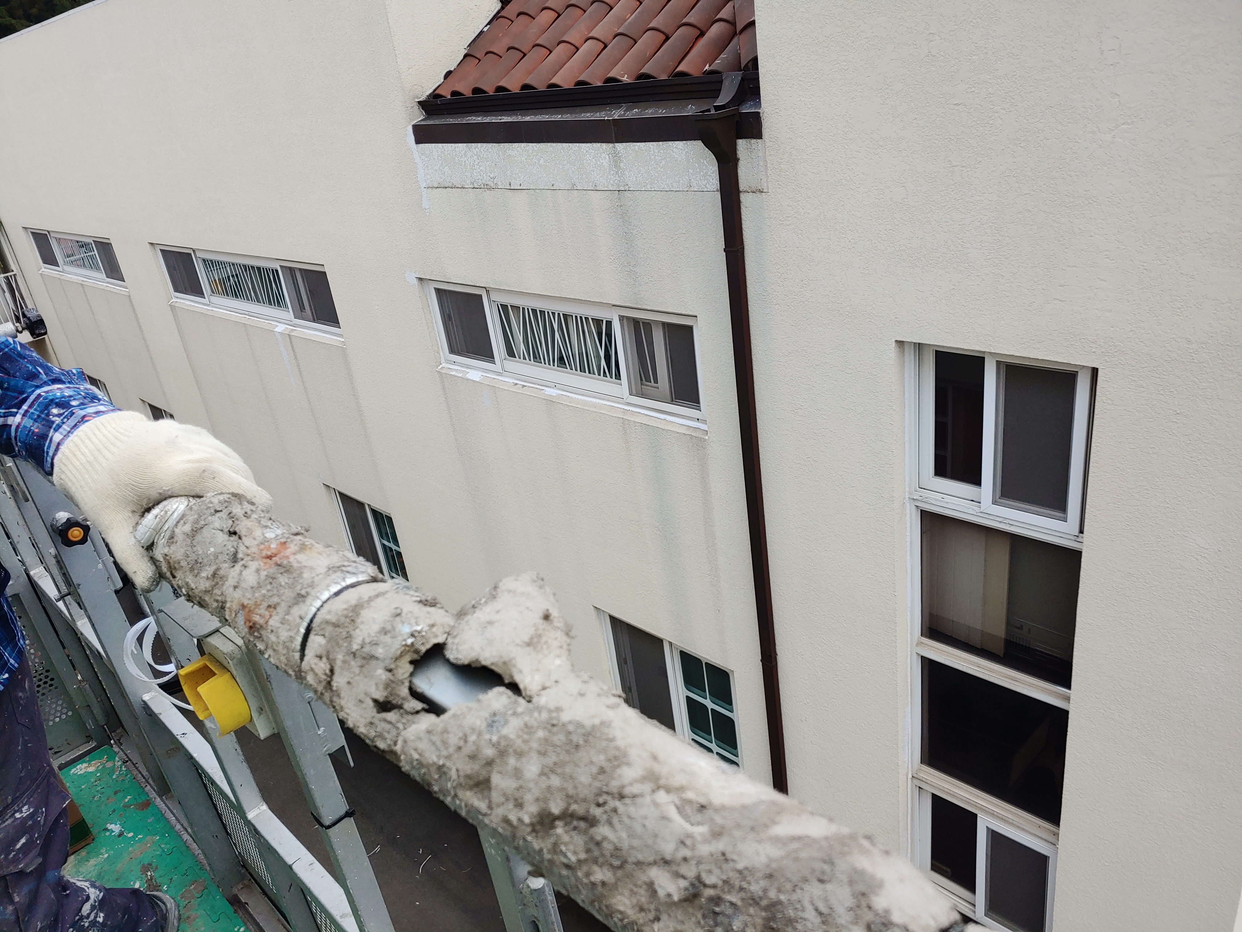 곰비모텔 — 아파트