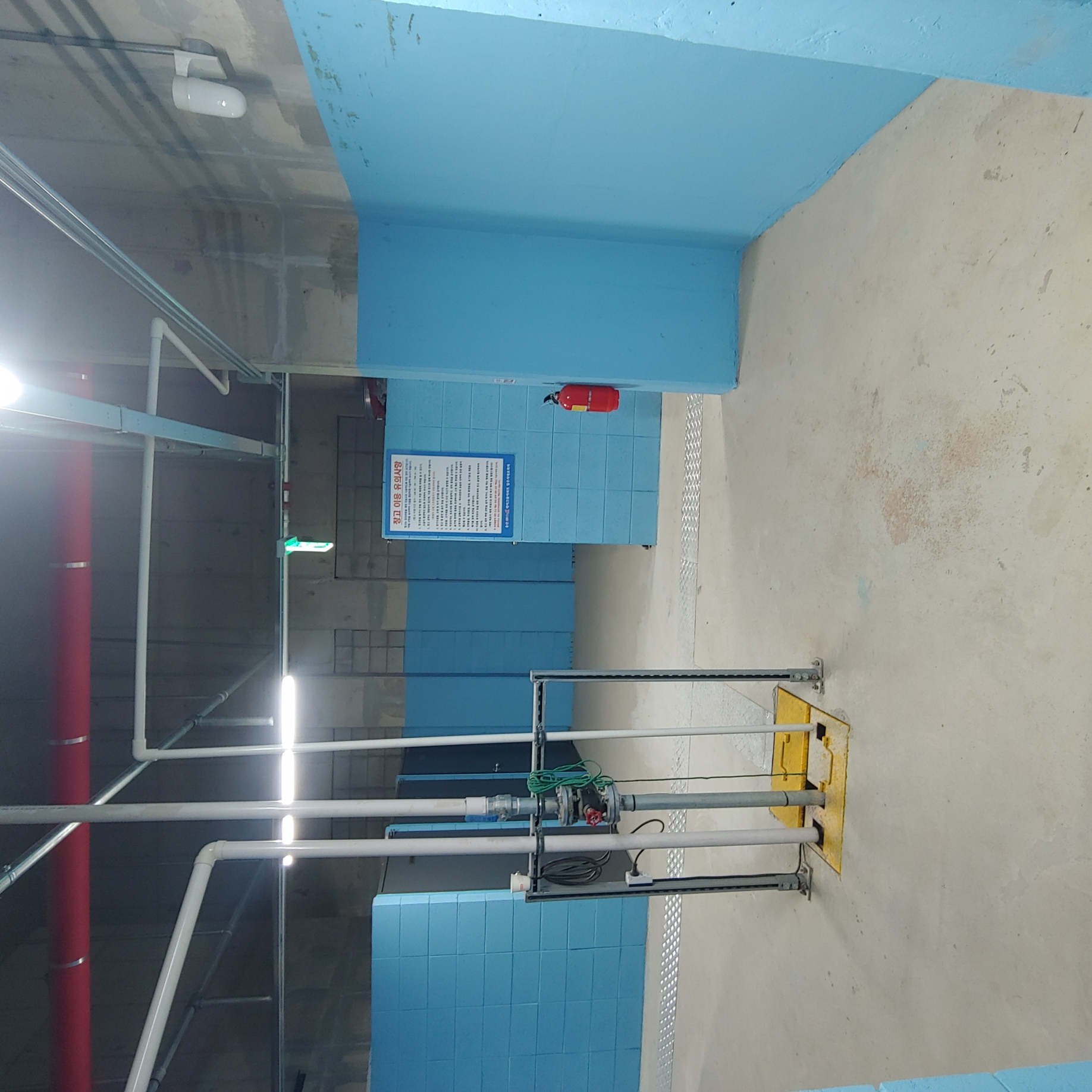 송산 이지더원2차 — 지하주차장 크랙보수 및 방수