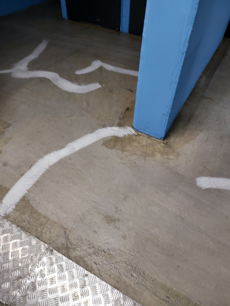 송산 이지더원2차 — 지하주차장 크랙보수 및 방수