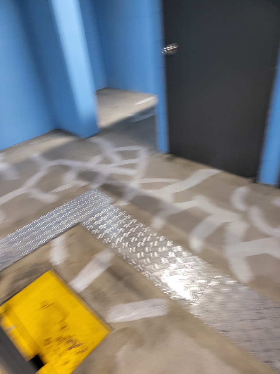 송산 이지더원2차 — 지하주차장 크랙보수 및 방수