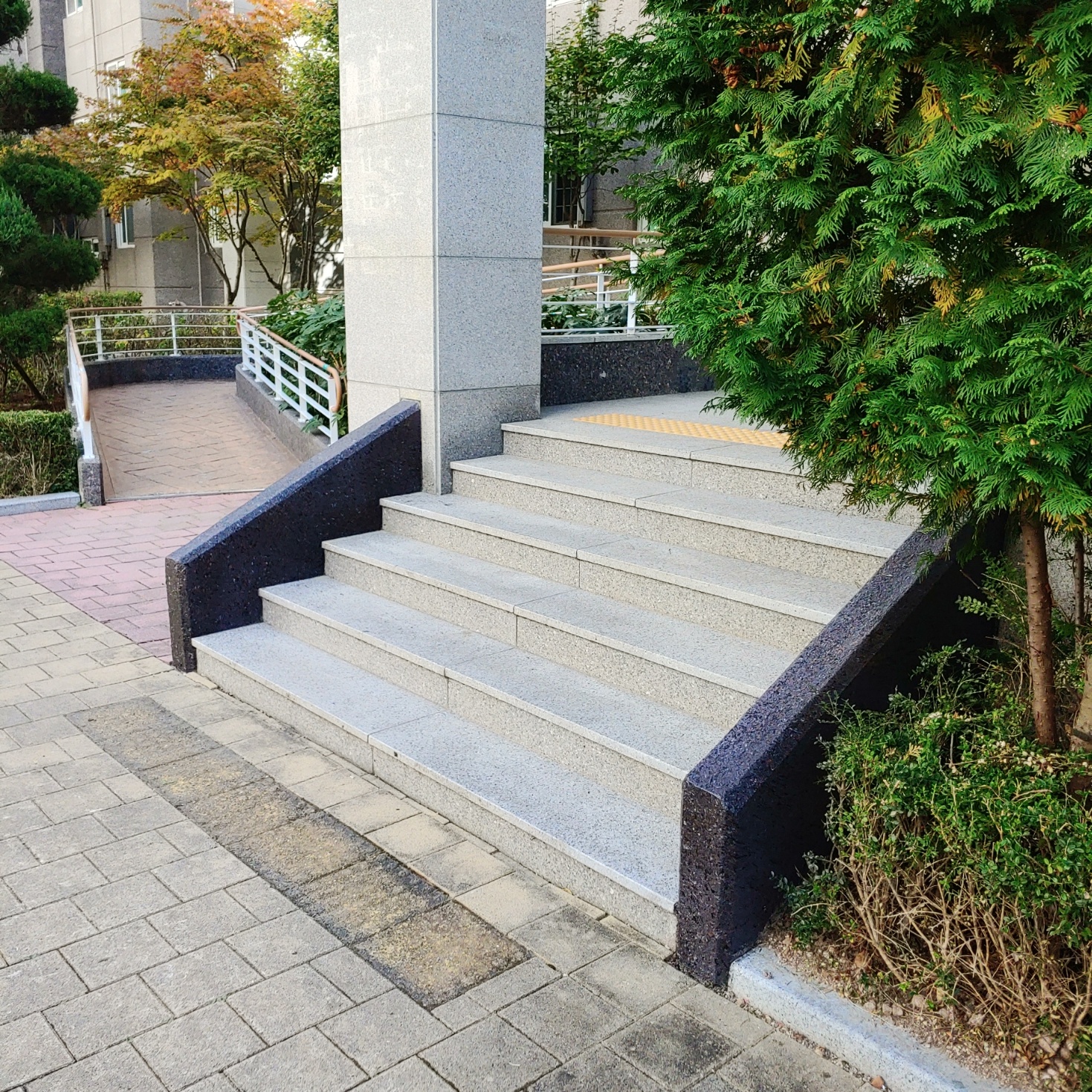 이지더원 — 아파트