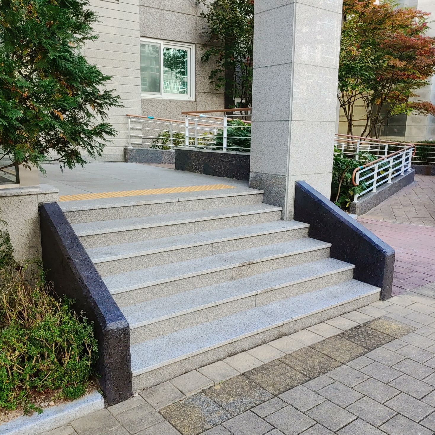 이지더원 — 아파트