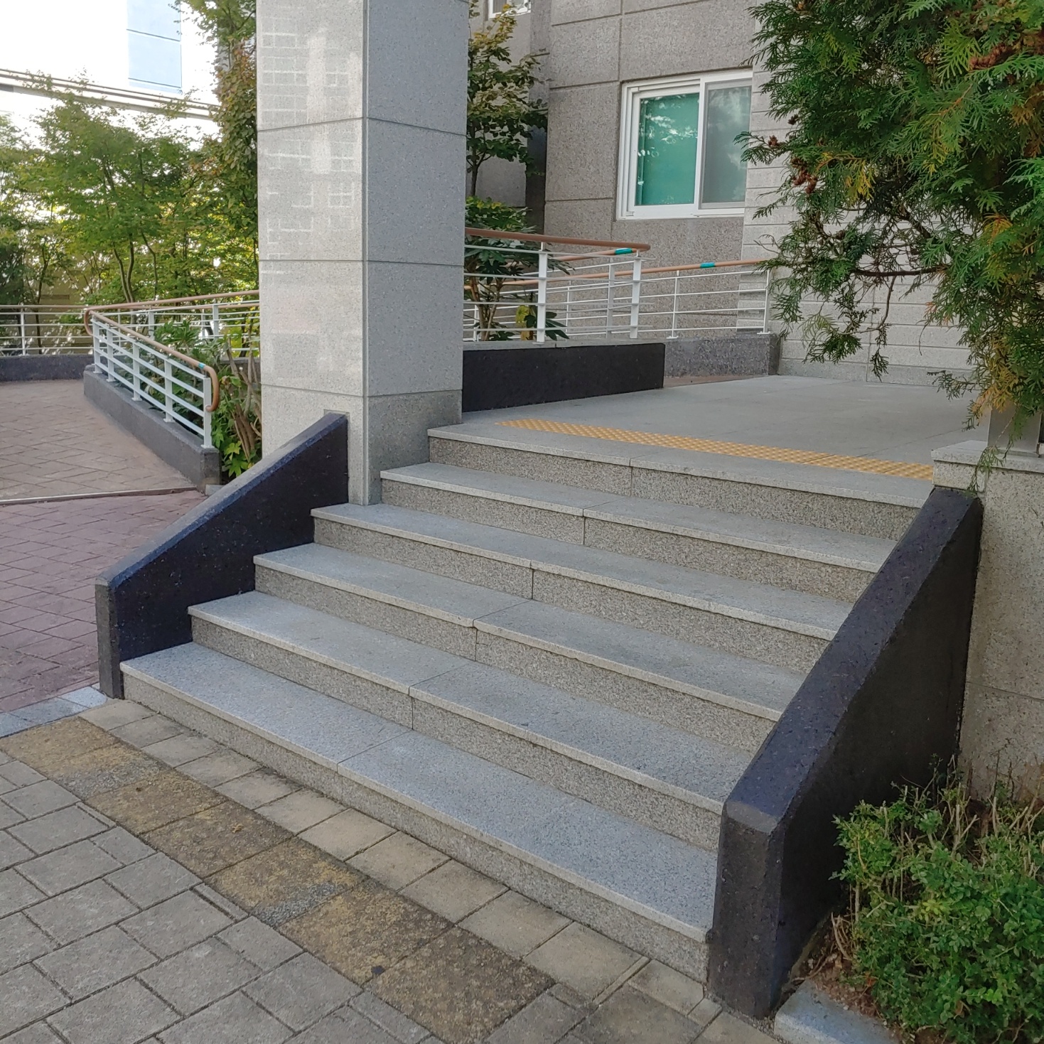 이지더원 — 아파트