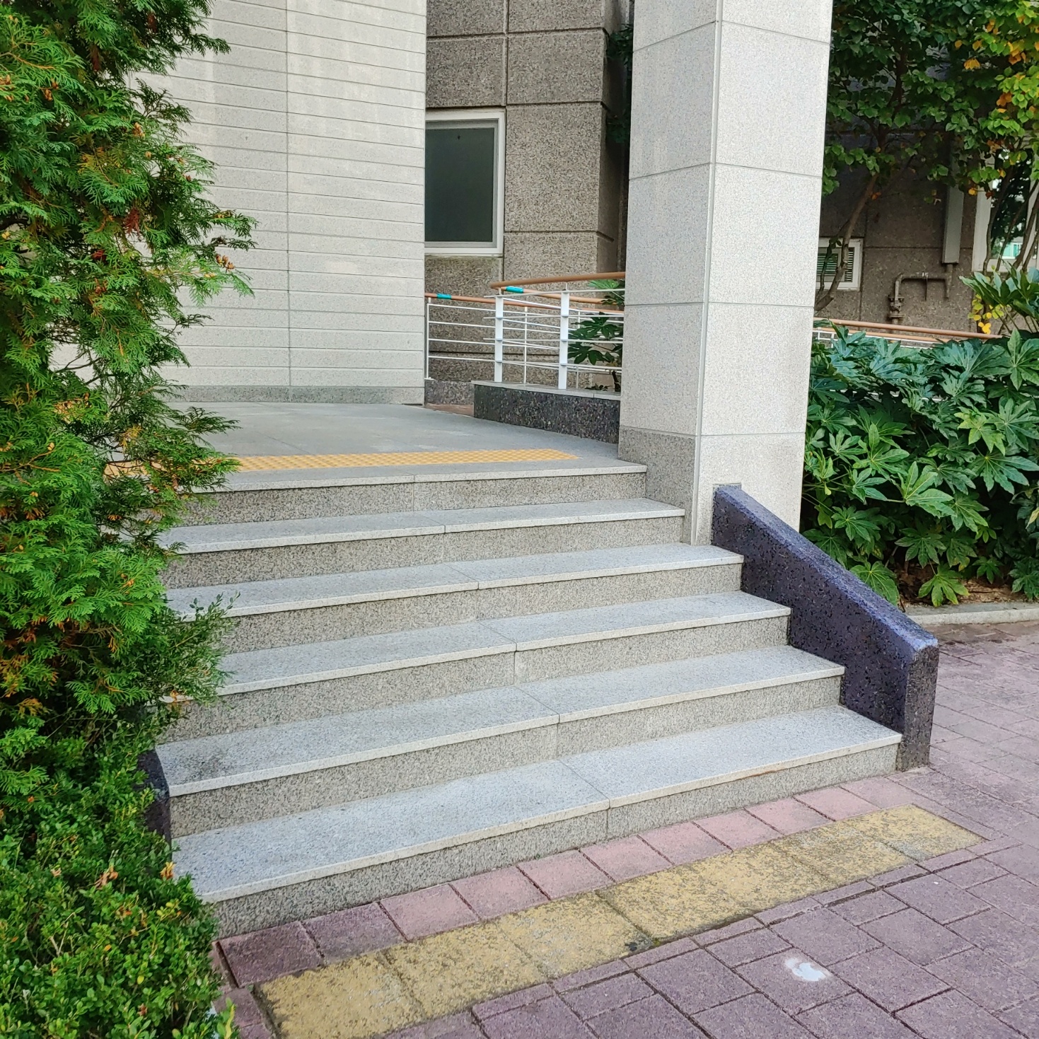 이지더원 — 아파트