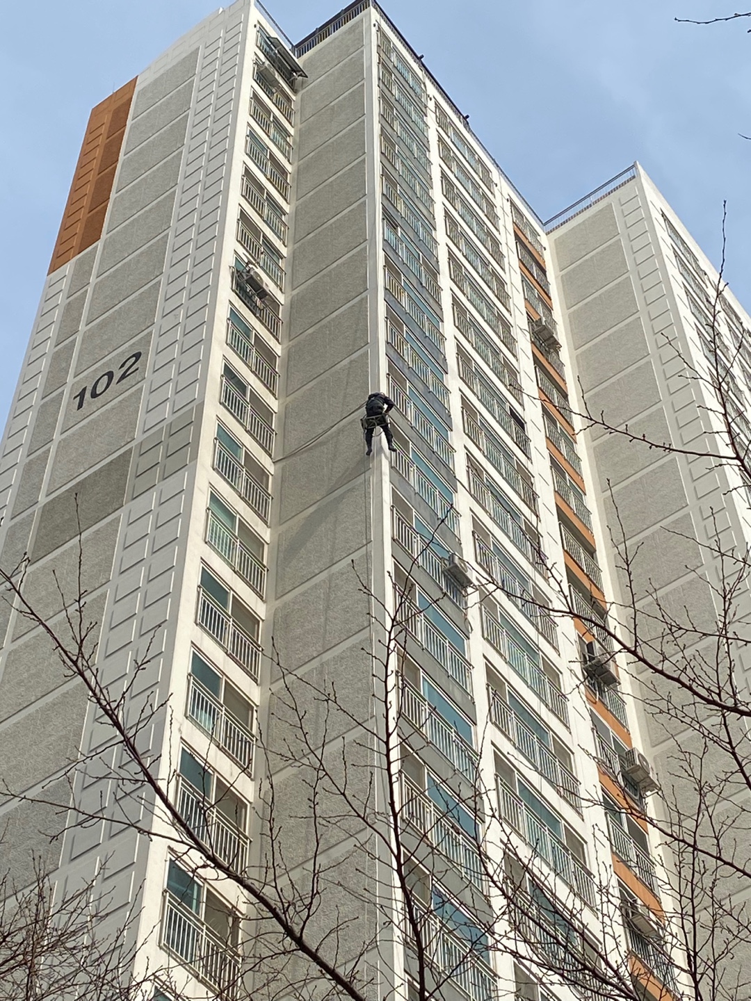 논현파크포레아파트 — 아파트 외벽