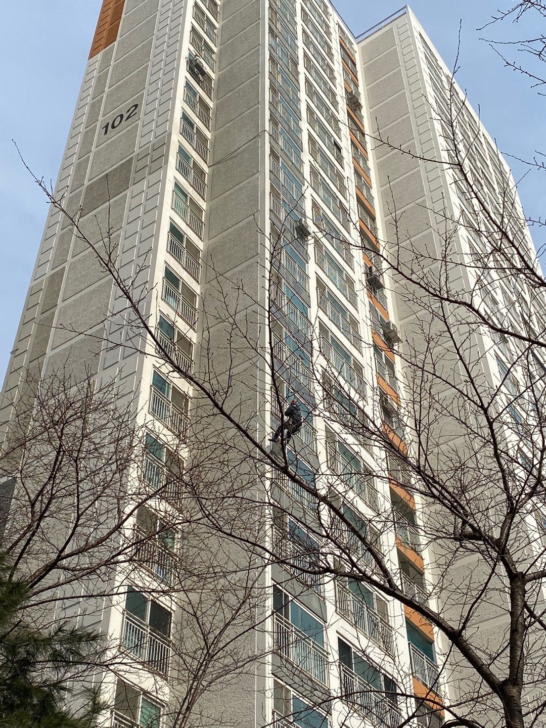 논현파크포레아파트 — 아파트 외벽