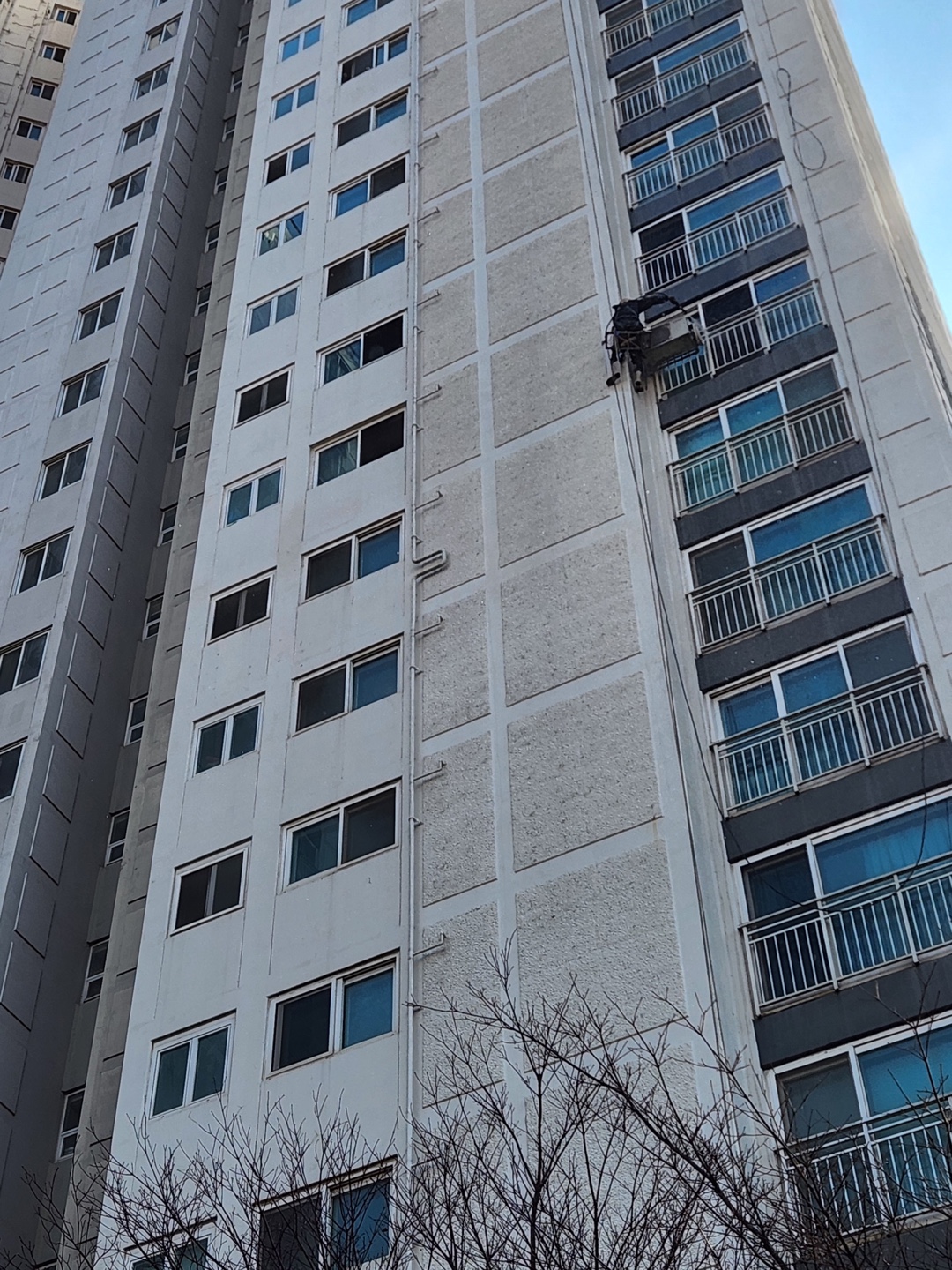 논현파크포레아파트 — 아파트 외벽