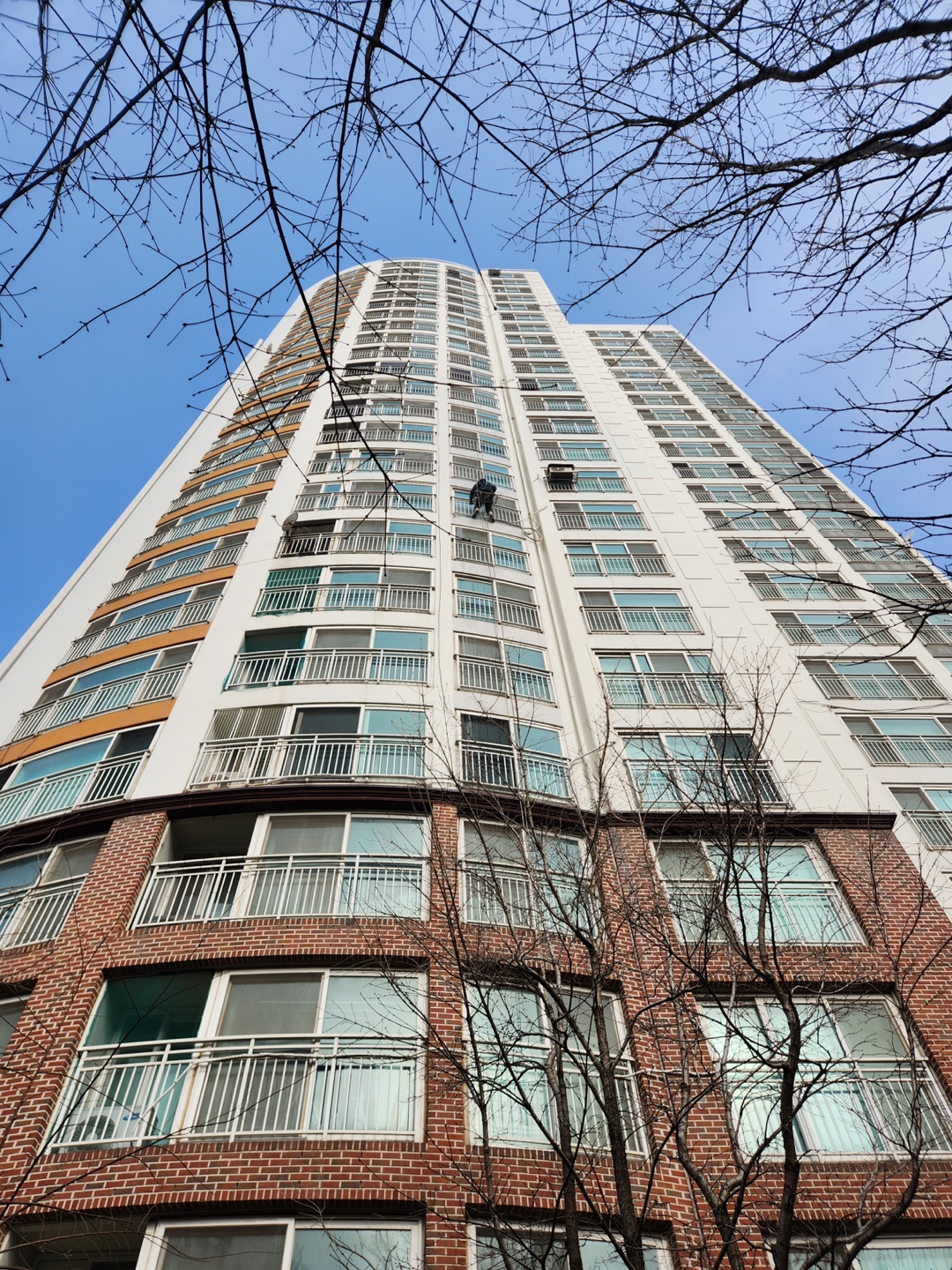 논현파크포레아파트 — 아파트 외벽