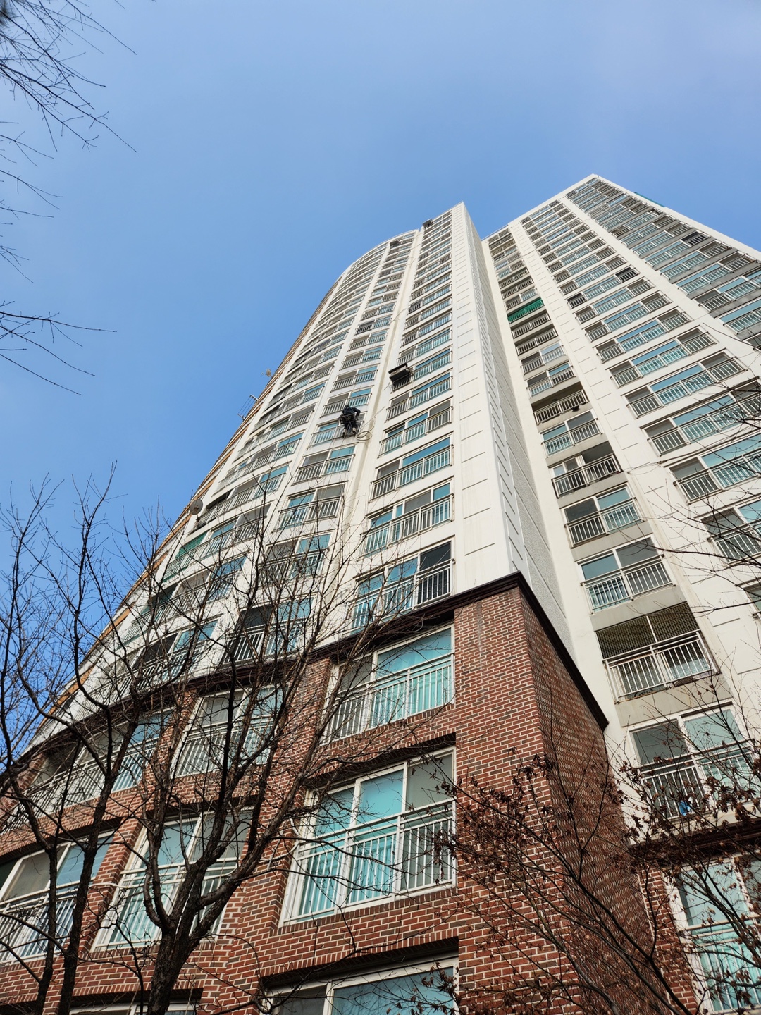 논현파크포레아파트 — 아파트 외벽