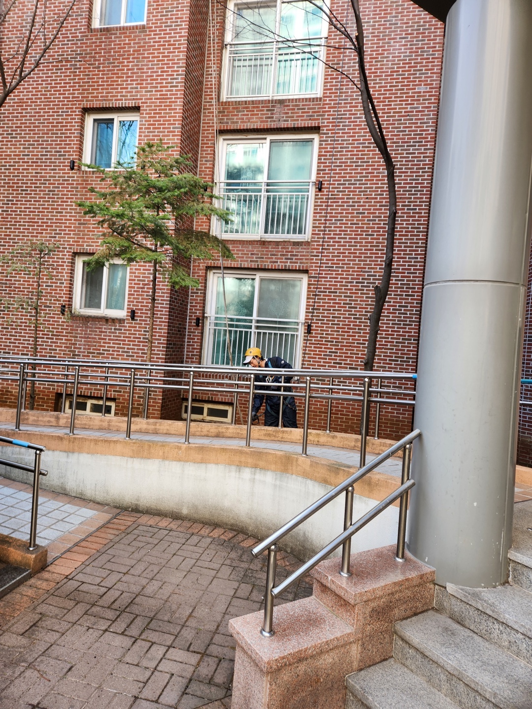 논현파크포레아파트 — 아파트 외벽