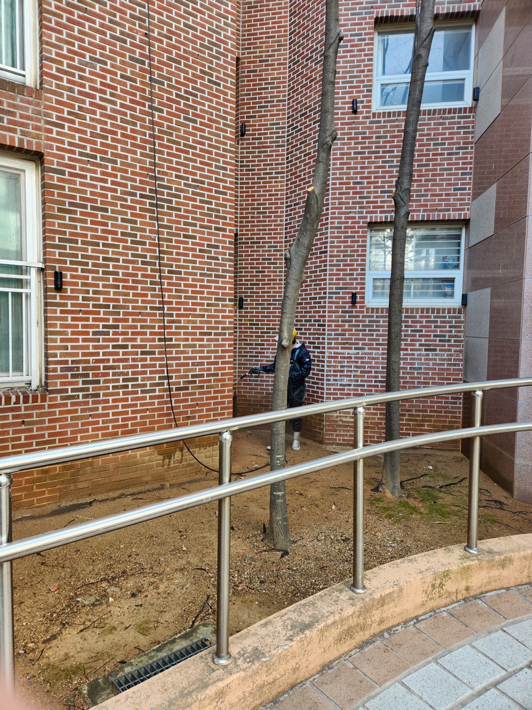 논현파크포레아파트 — 아파트 외벽