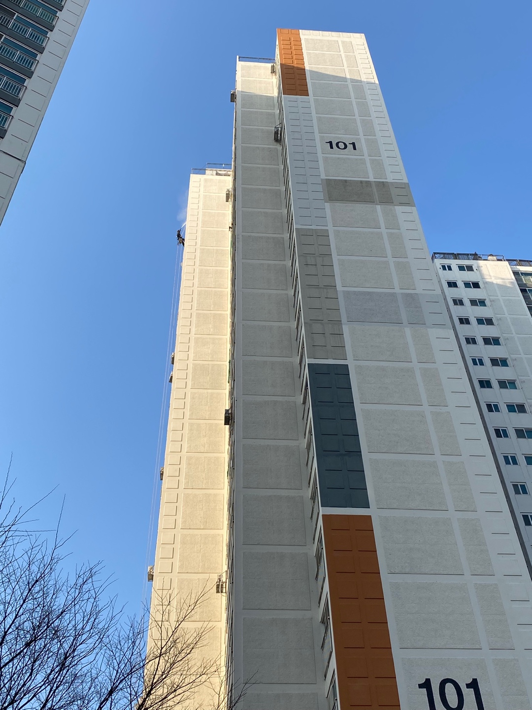 논현파크포레아파트 — 아파트 외벽