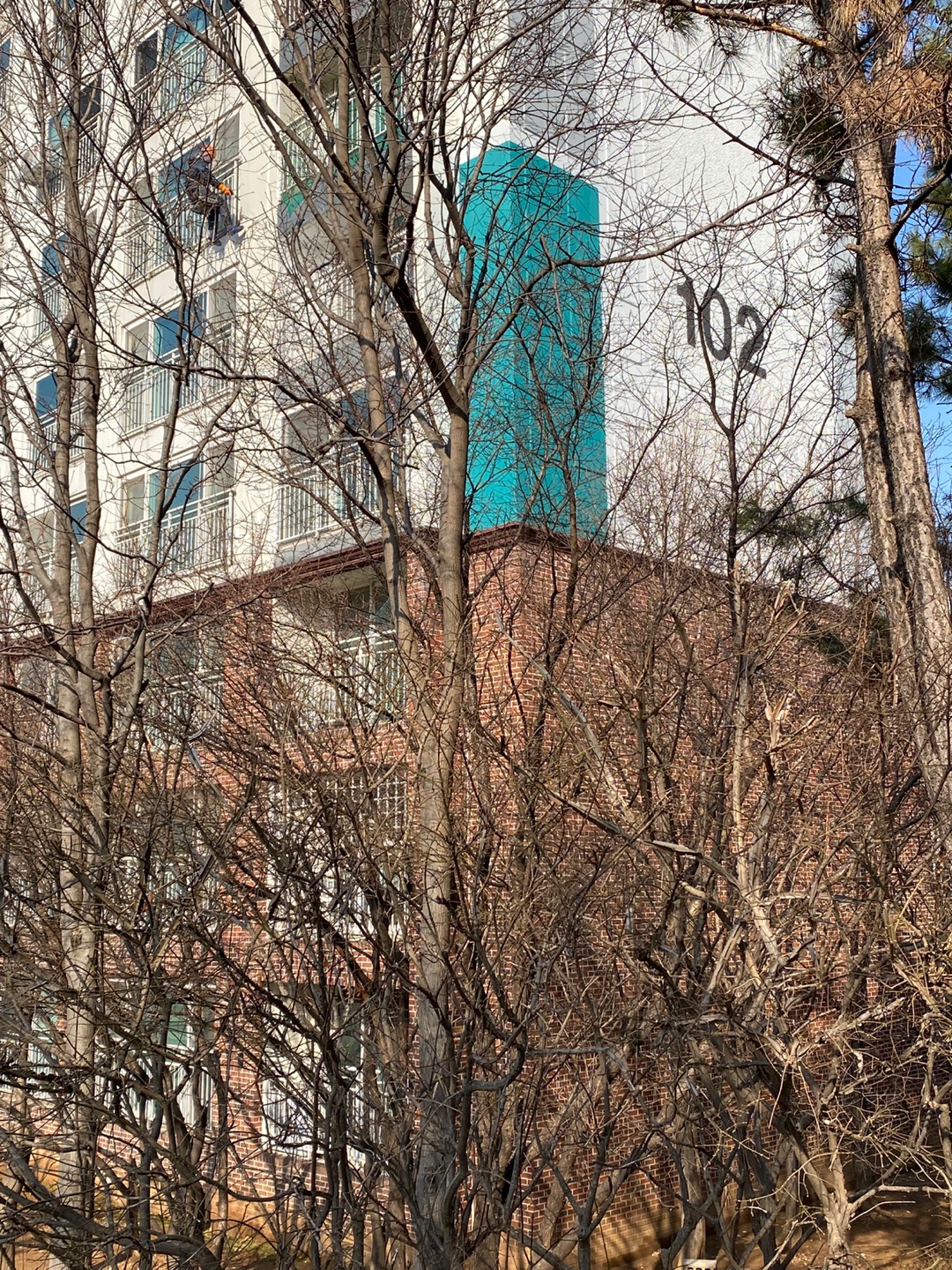 논현파크포레아파트 — 아파트 외벽