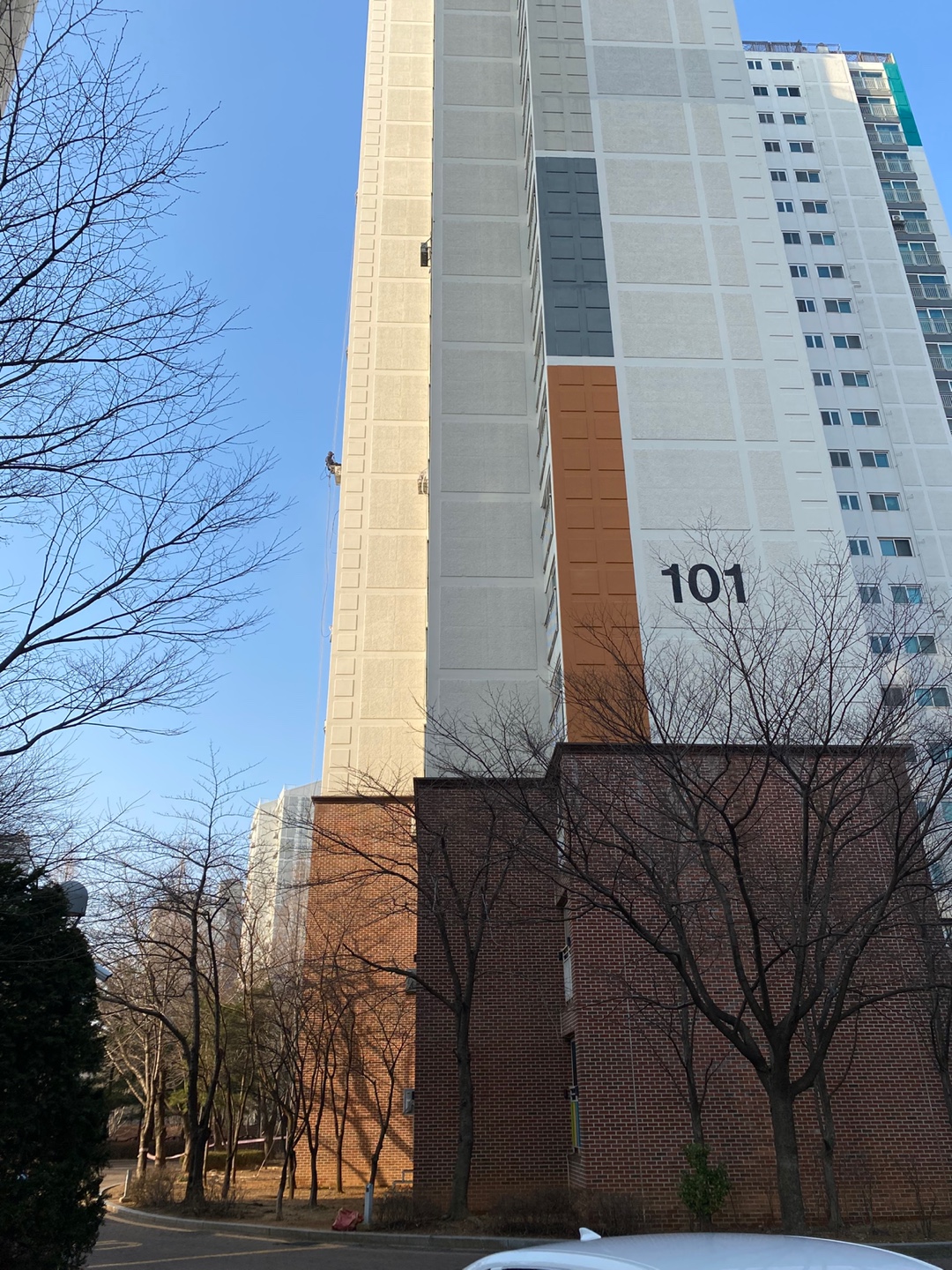 논현파크포레아파트 — 아파트 외벽