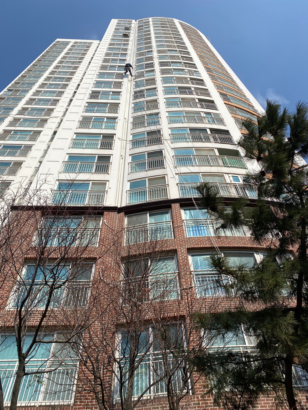 논현파크포레아파트 — 아파트 외벽