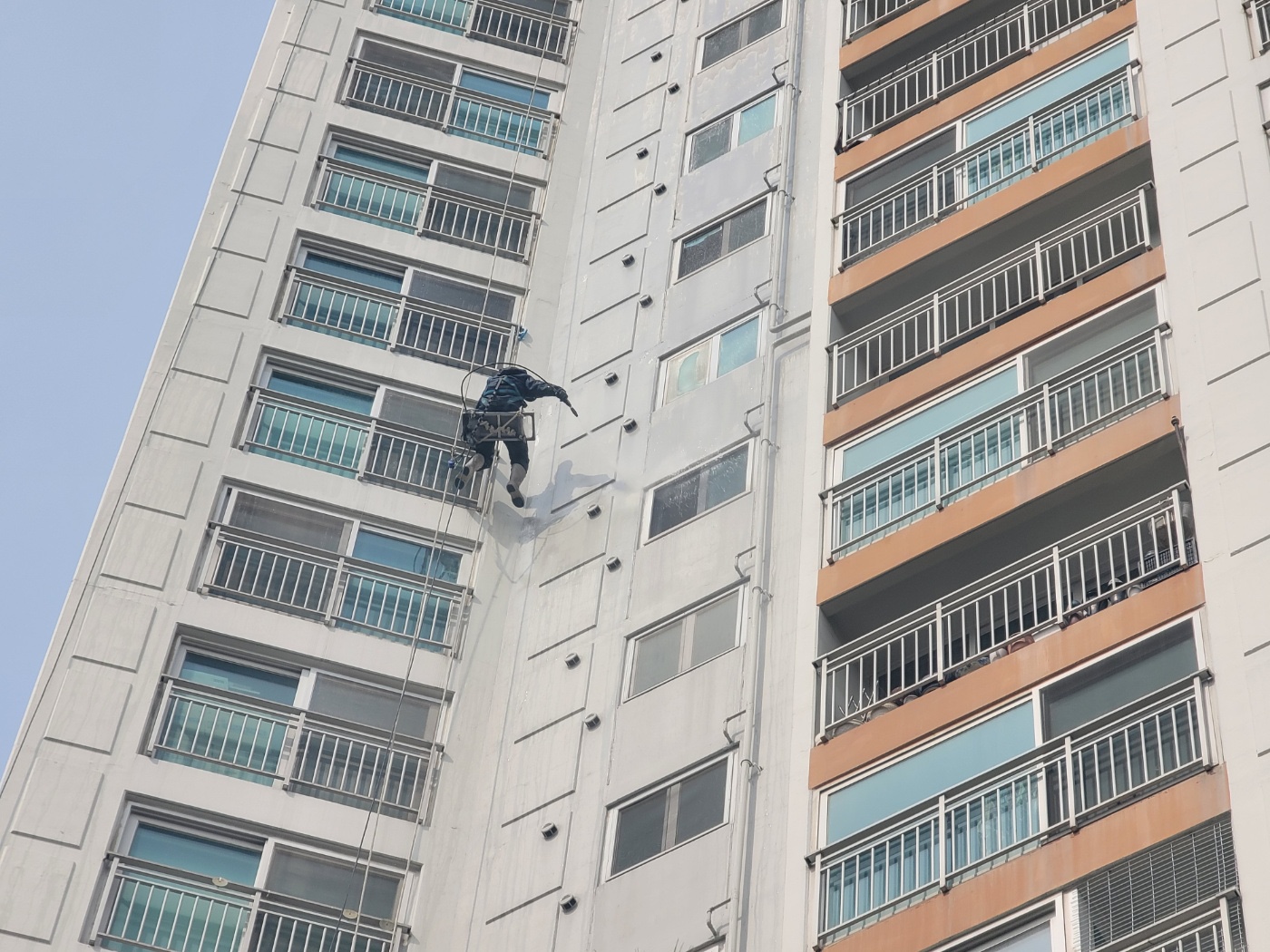 논현파크포레아파트 — 아파트 외벽