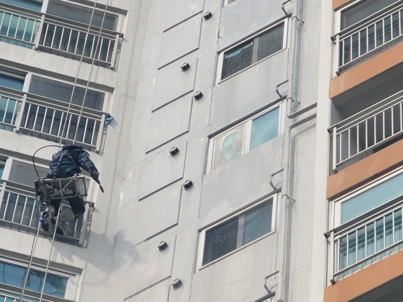 논현파크포레아파트 — 아파트 외벽