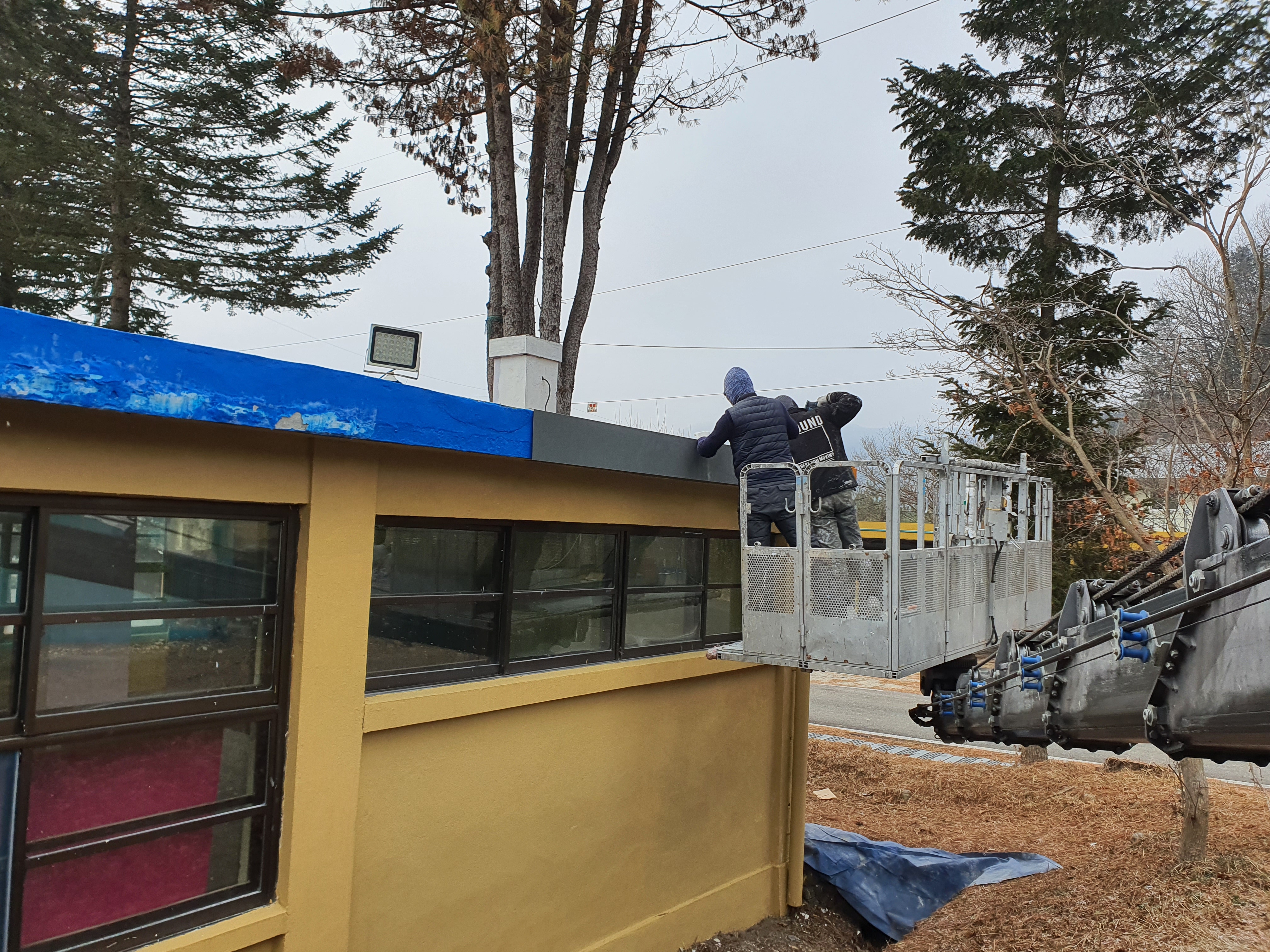 양평군 — 외부 보강 및 재도장