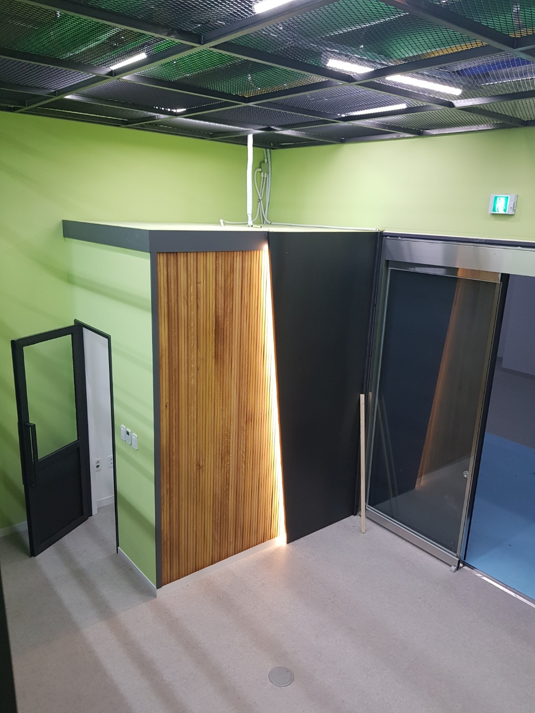 호매실 지식산업센터 — 사무실