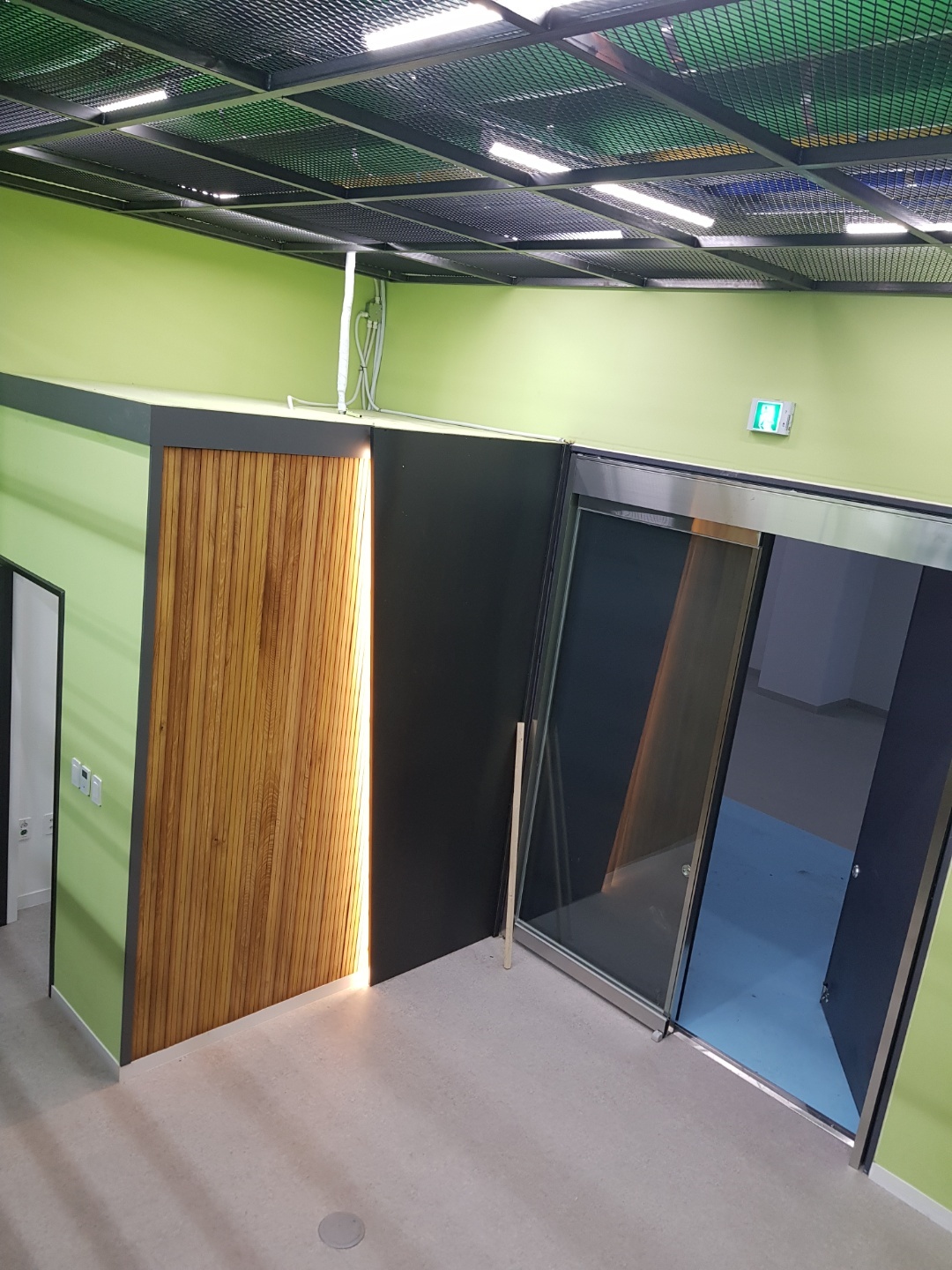 호매실 지식산업센터 — 사무실