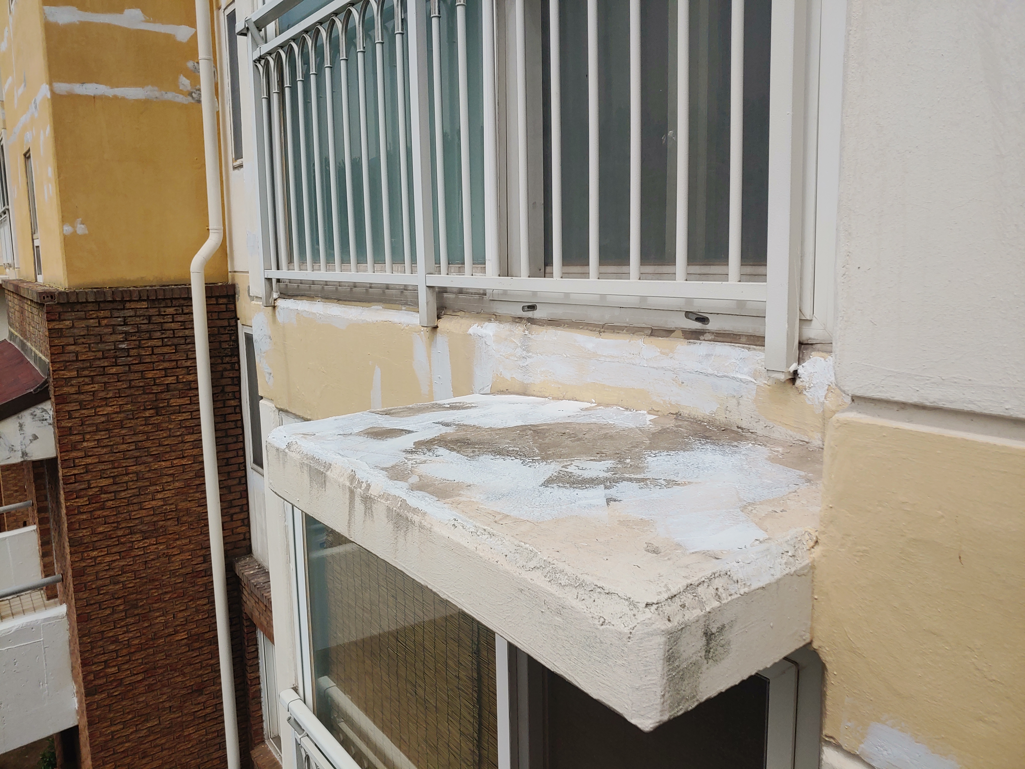 GS칼테스 — 사택 도장