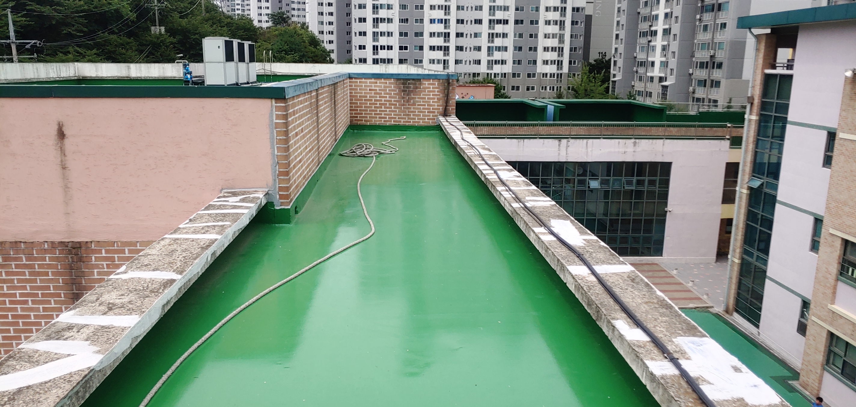 송화초등학교 — 초등학교