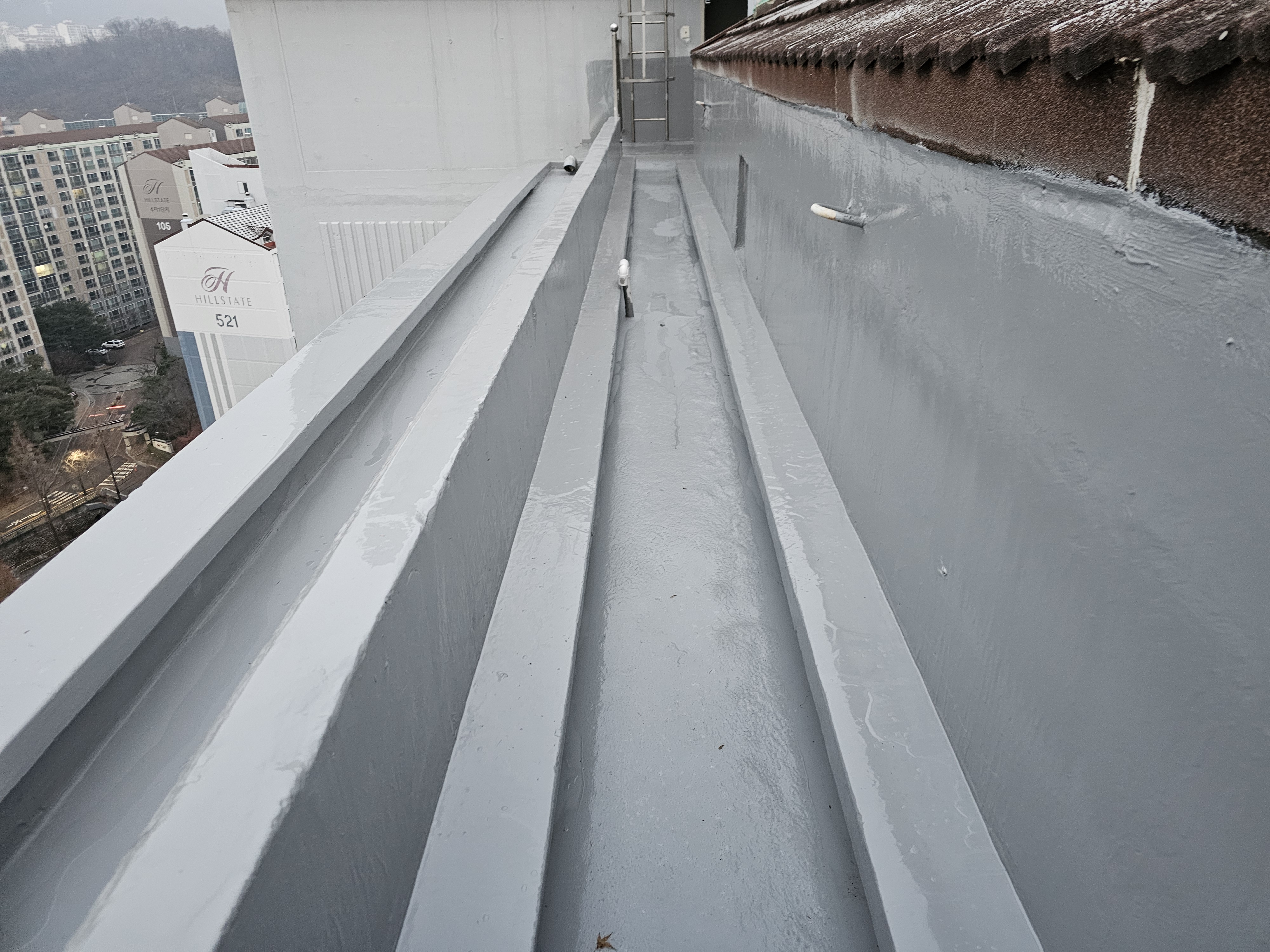 도담마을 푸르지오6차 관리사무소 — 아파트 옥상