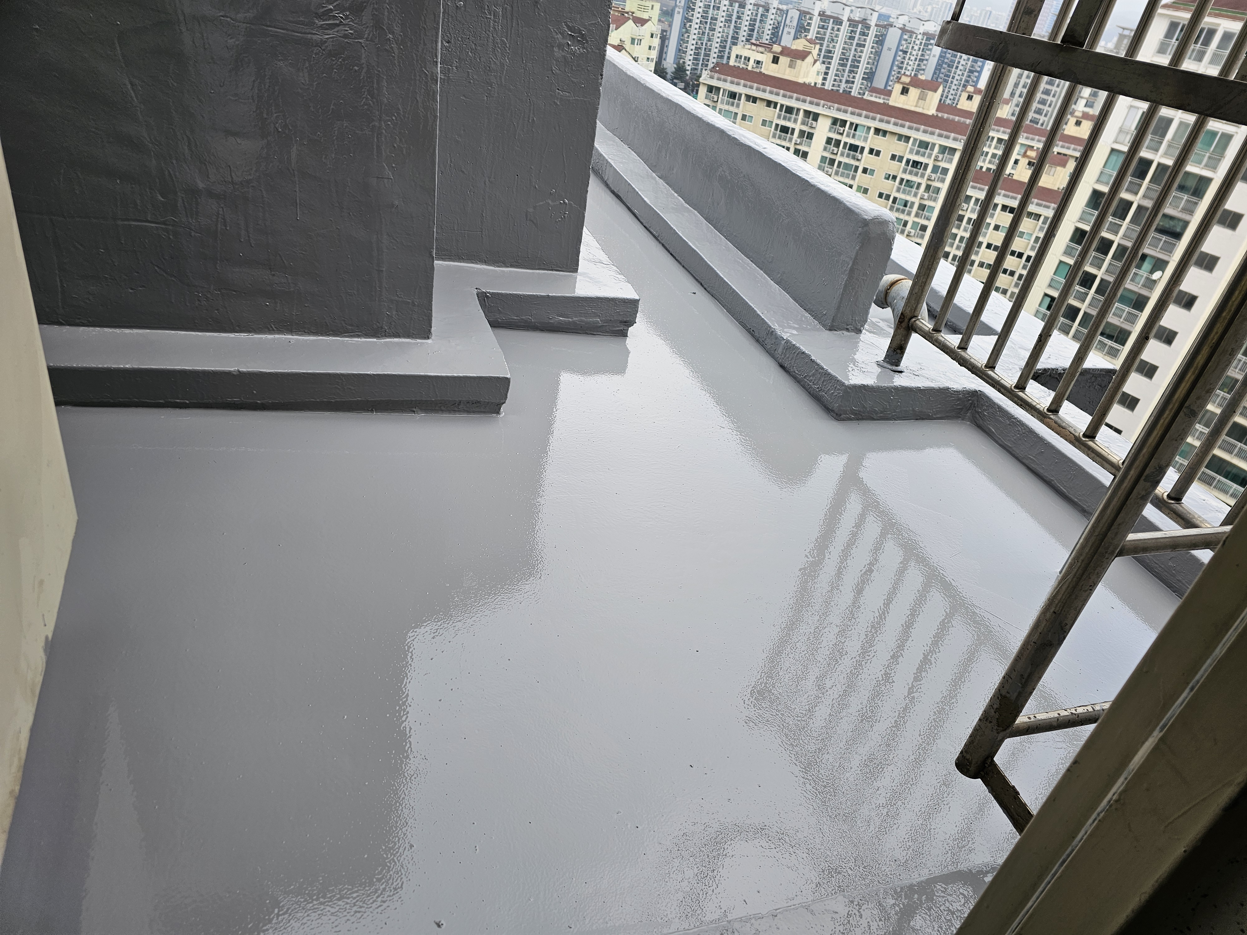 도담마을 푸르지오6차 관리사무소 — 아파트 옥상