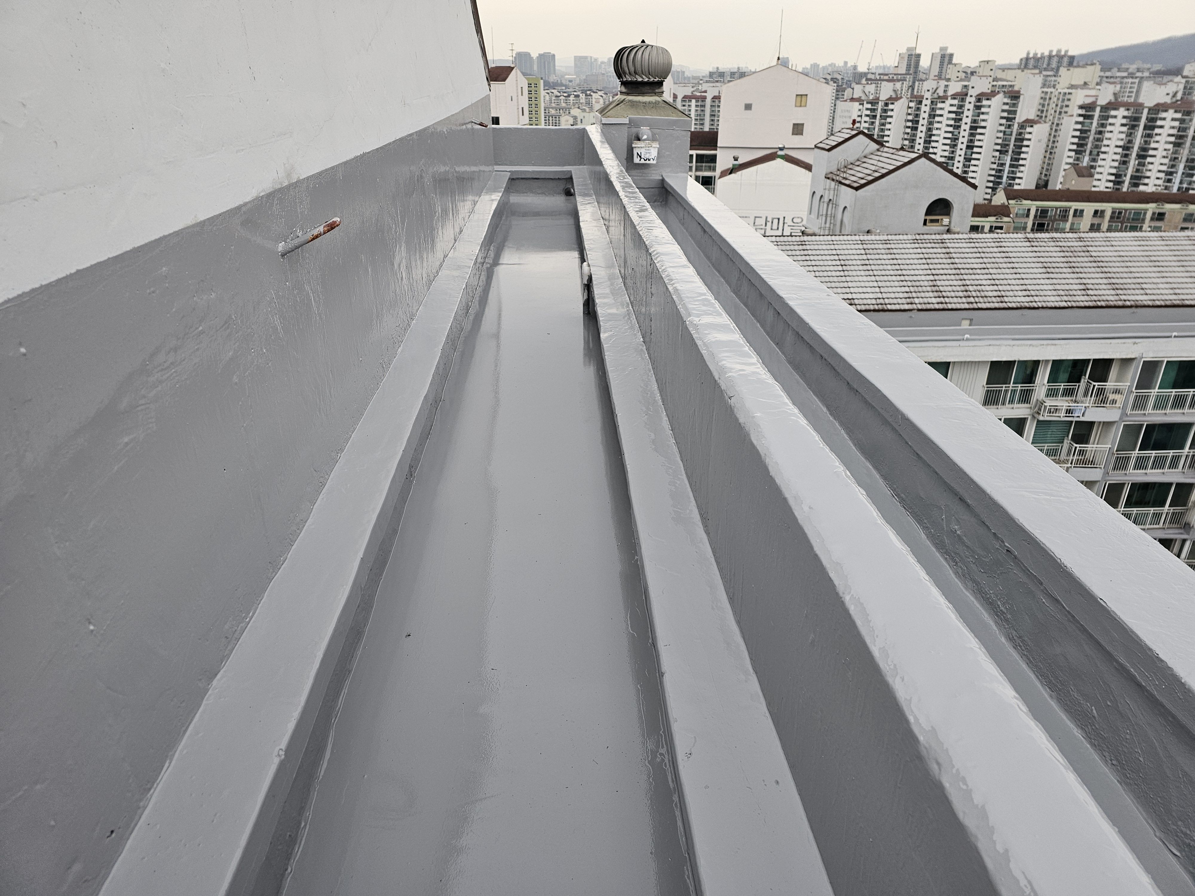 도담마을 푸르지오6차 관리사무소 — 아파트 옥상