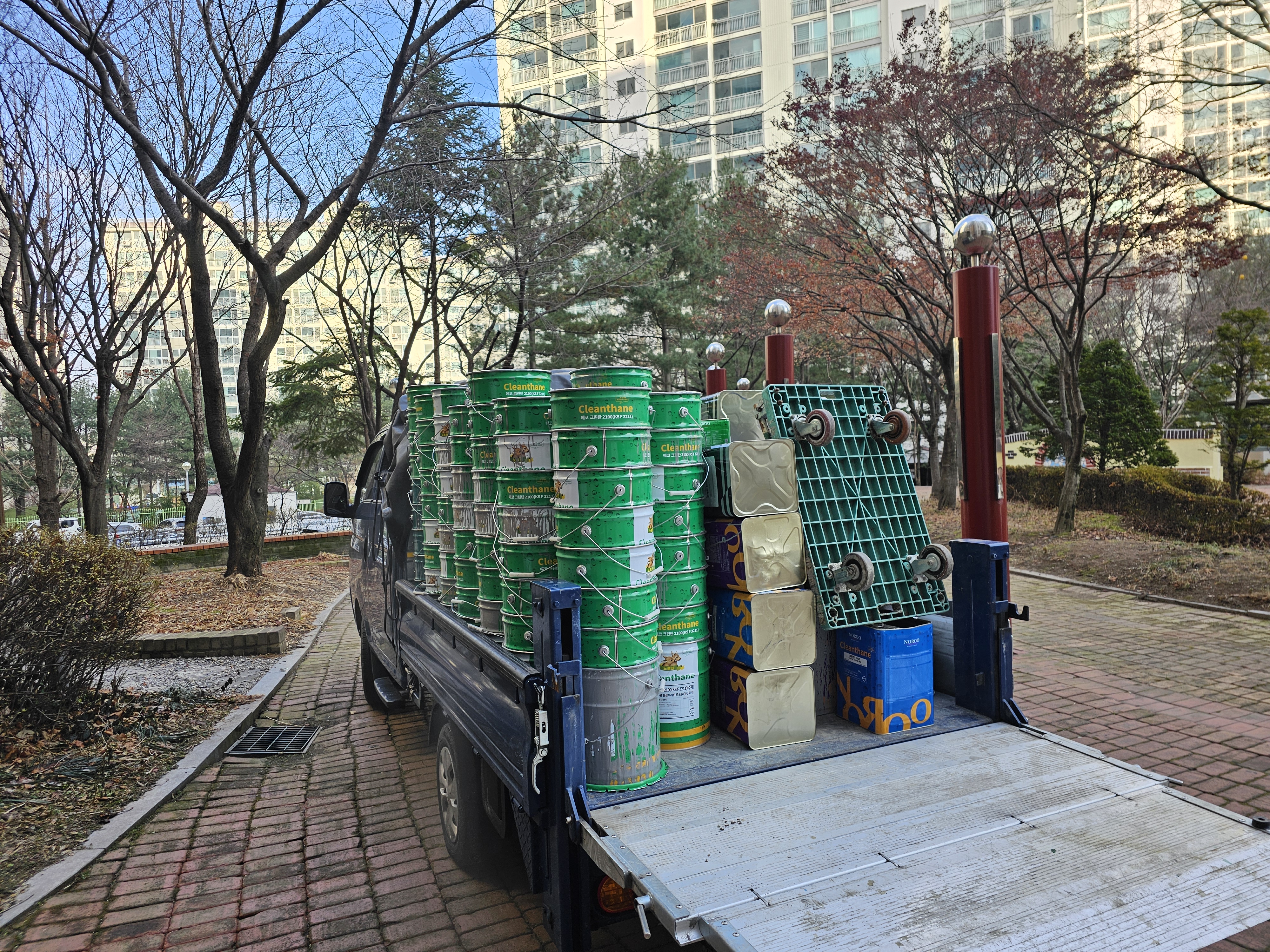 도담마을 푸르지오6차 관리사무소 — 아파트 옥상