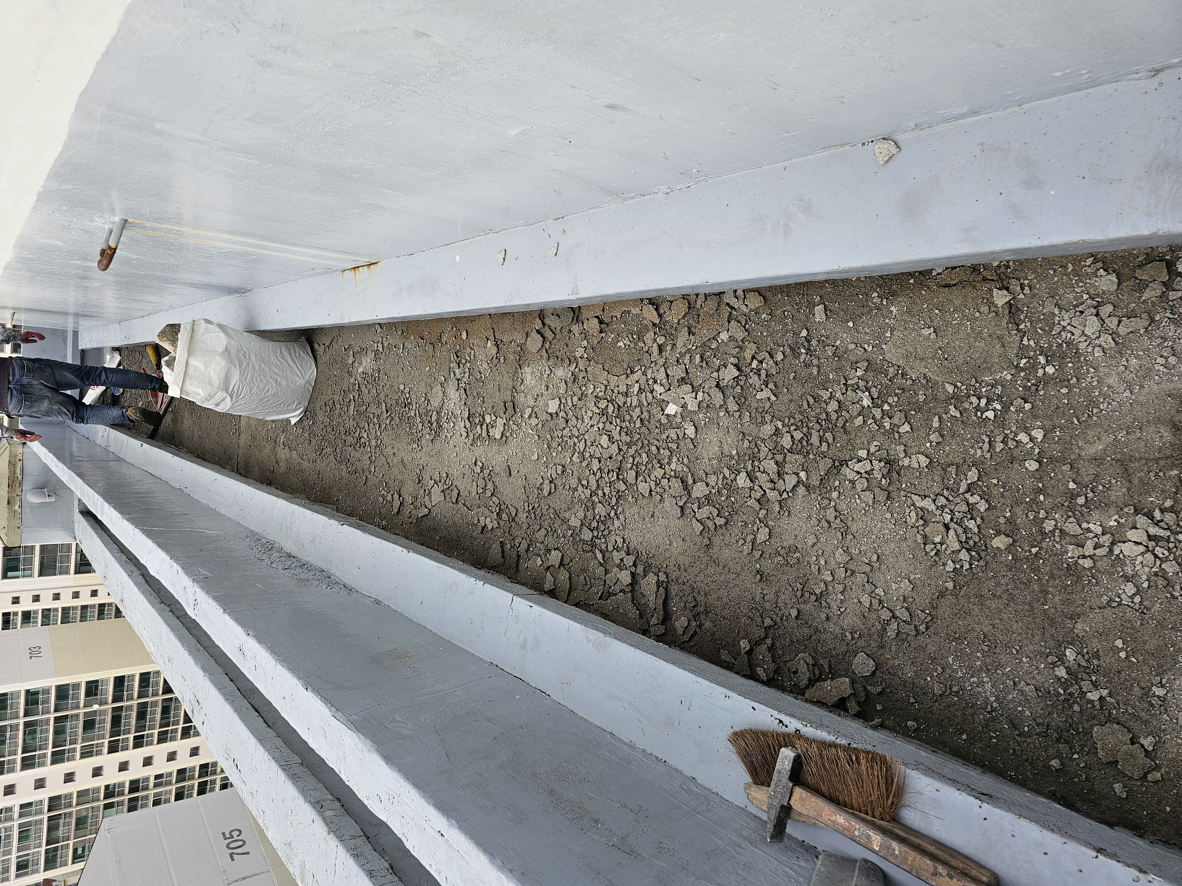 도담마을 푸르지오6차 관리사무소 — 아파트 옥상