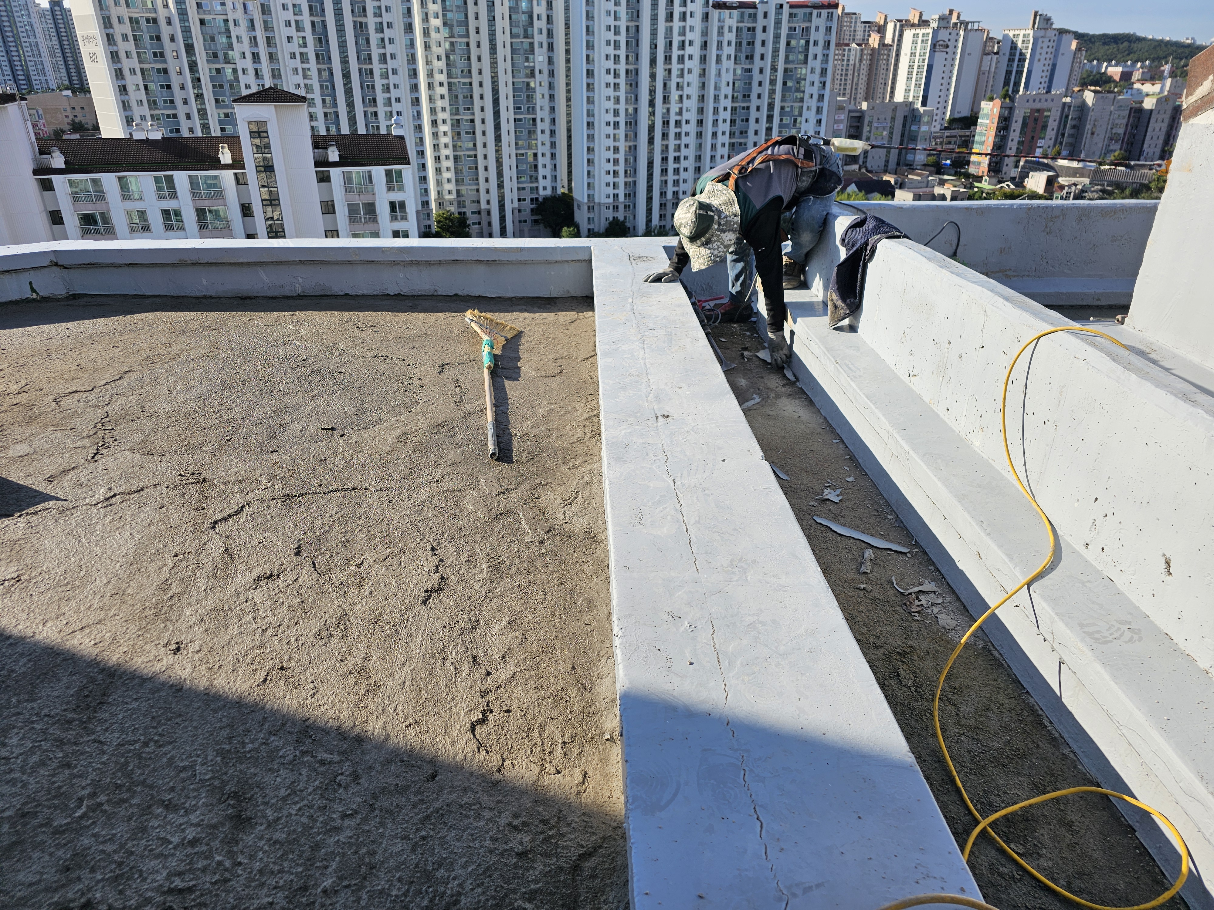 도담마을 푸르지오6차 관리사무소 — 아파트 옥상