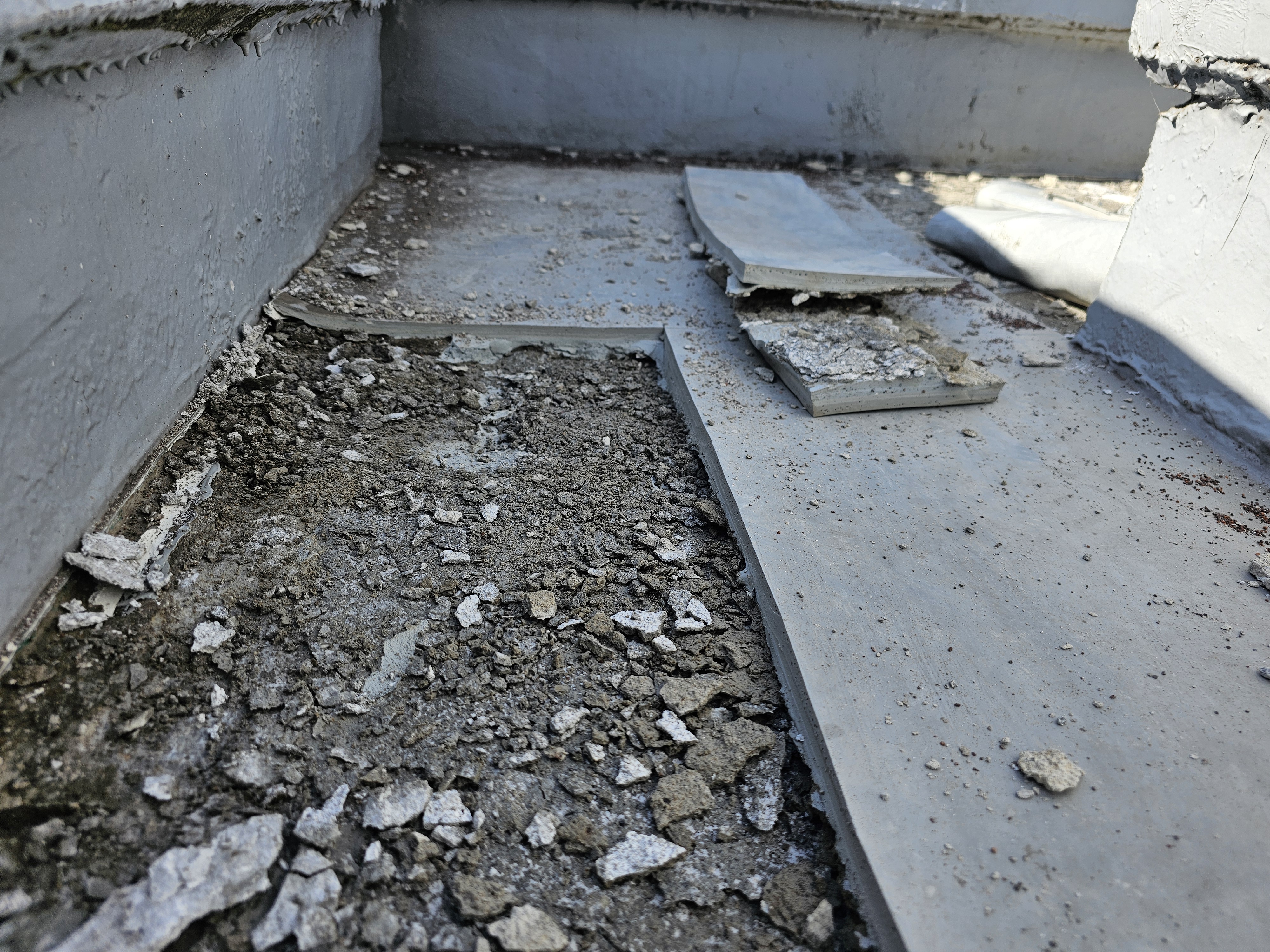 도담마을 푸르지오6차 관리사무소 — 아파트 옥상