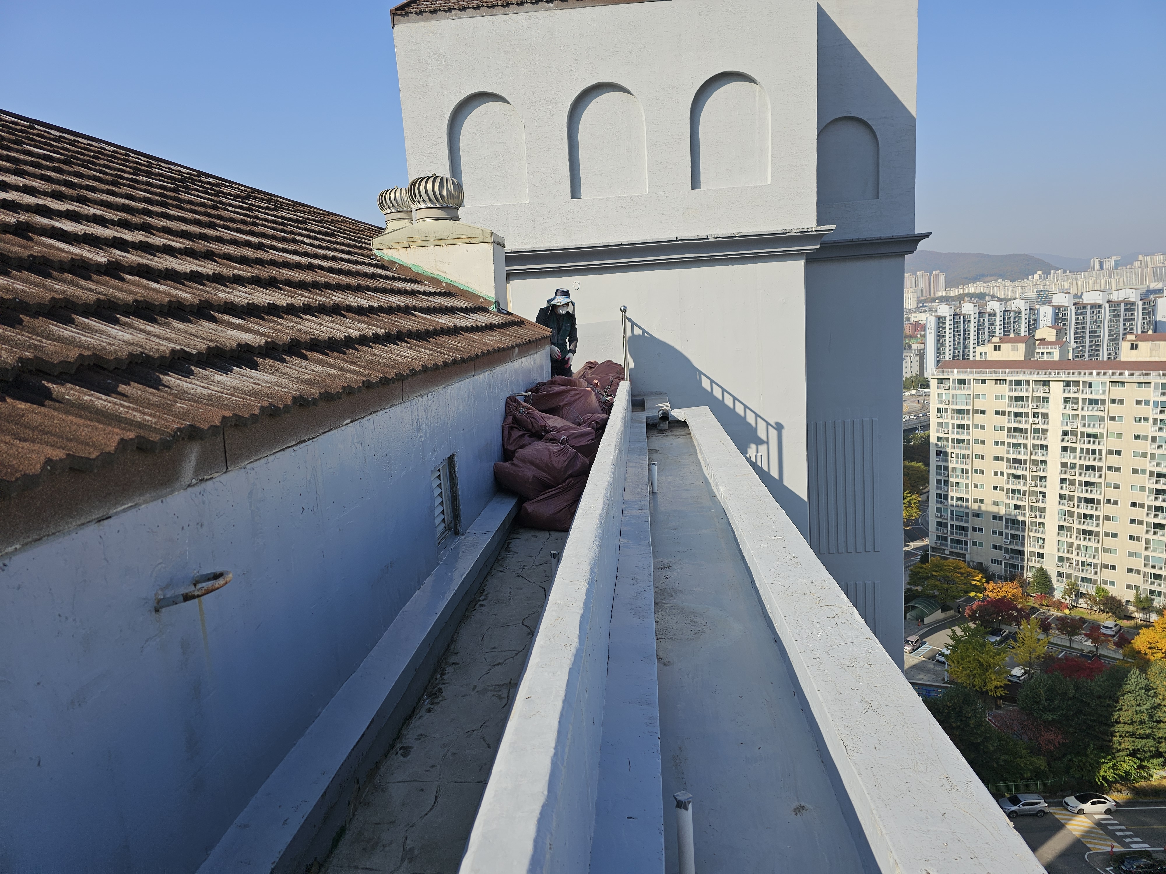 도담마을 푸르지오6차 관리사무소 — 아파트 옥상