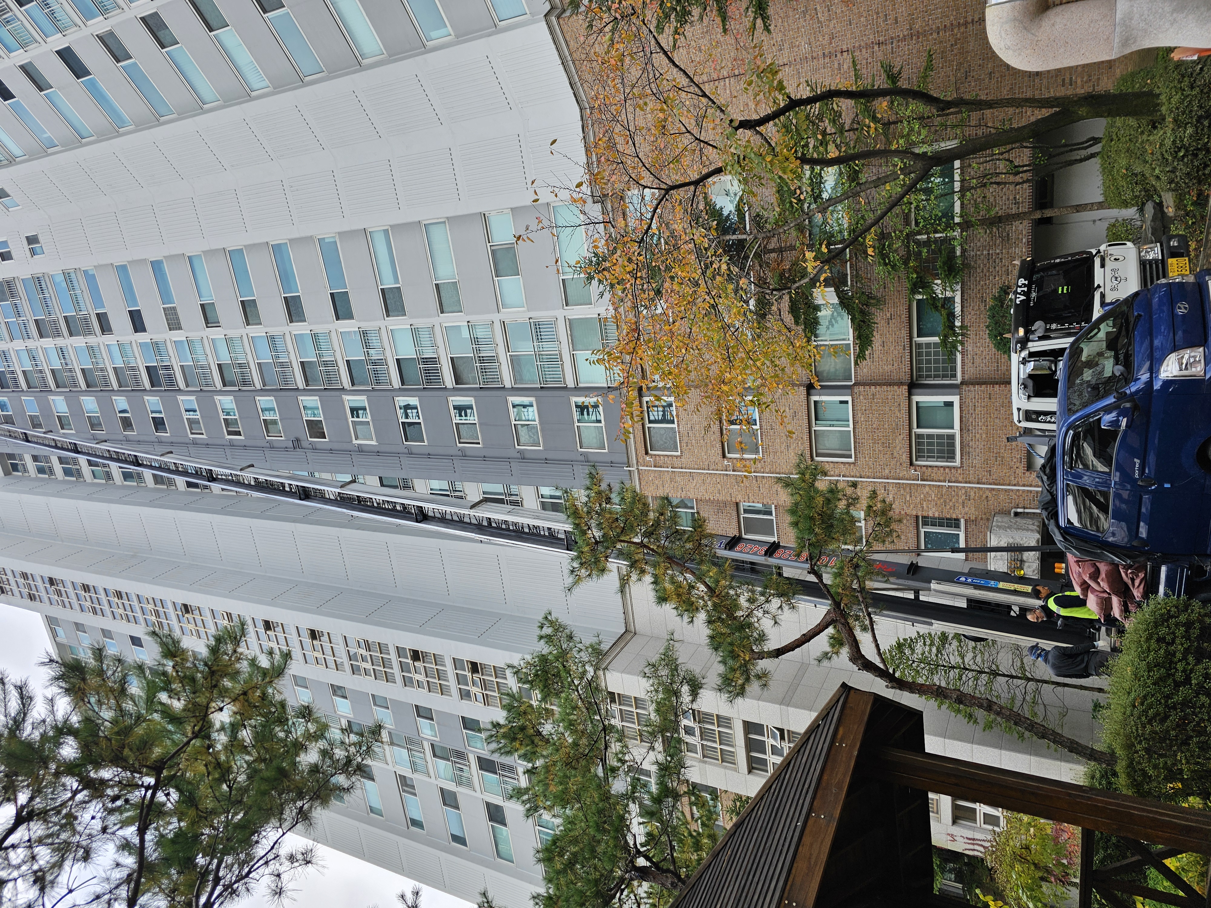 도담마을 푸르지오6차 관리사무소 — 아파트 옥상