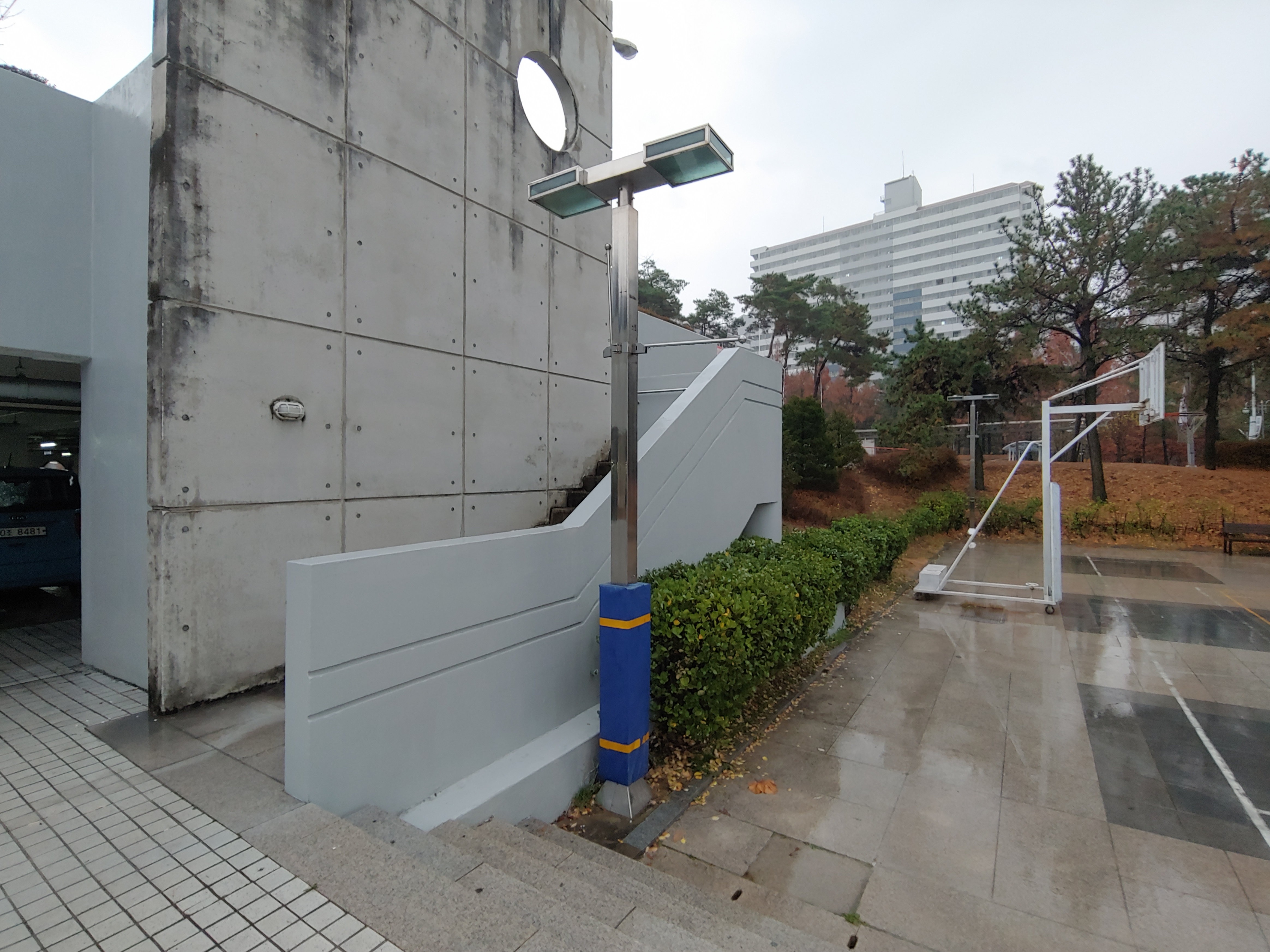 고양시 — 시설 보강 및 재도장