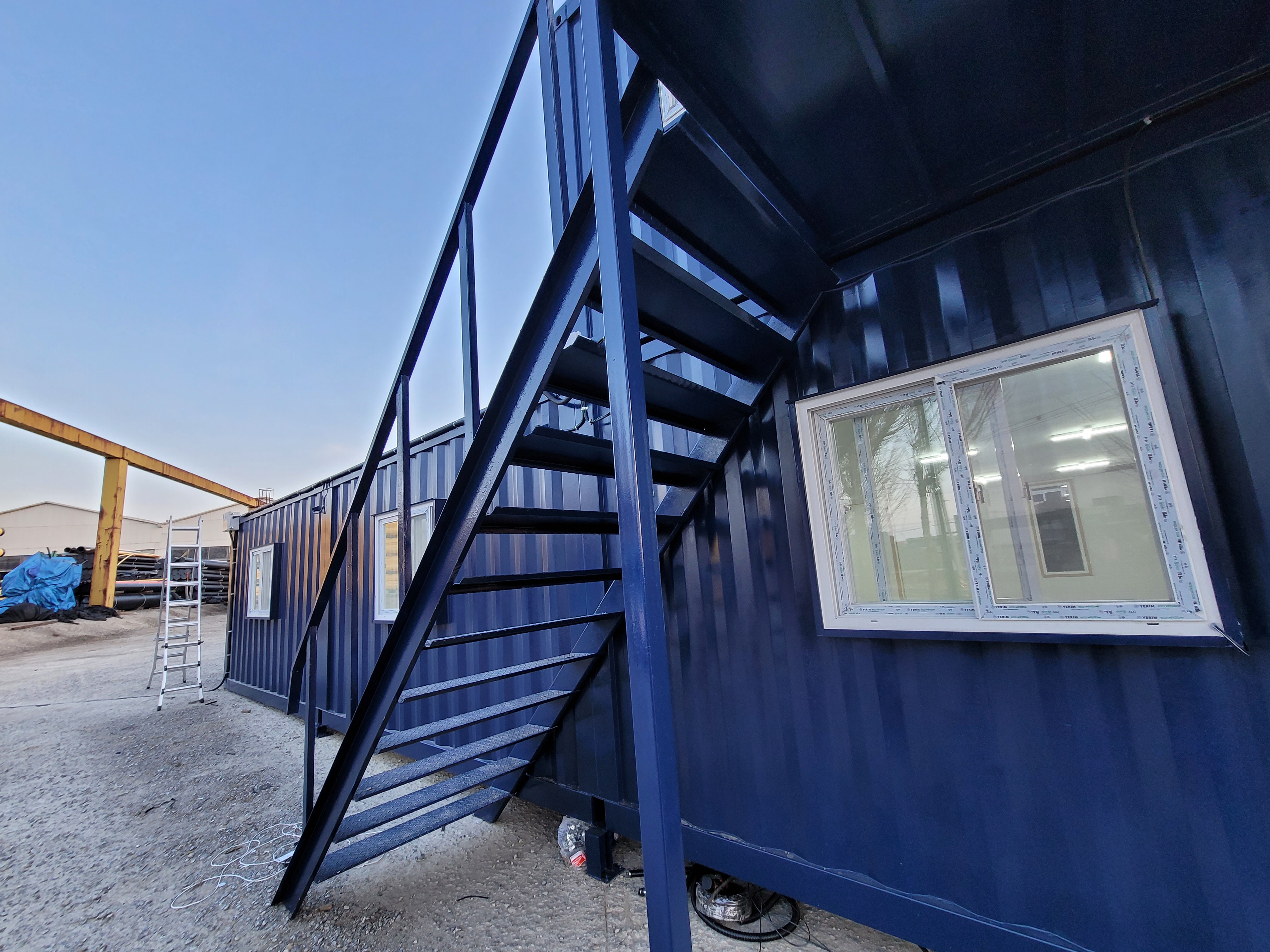 선영컨테이너 — 컨네이너