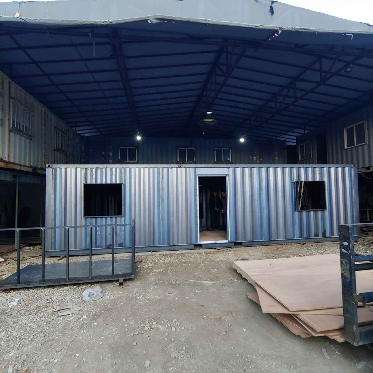 선영컨테이너 — 컨네이너