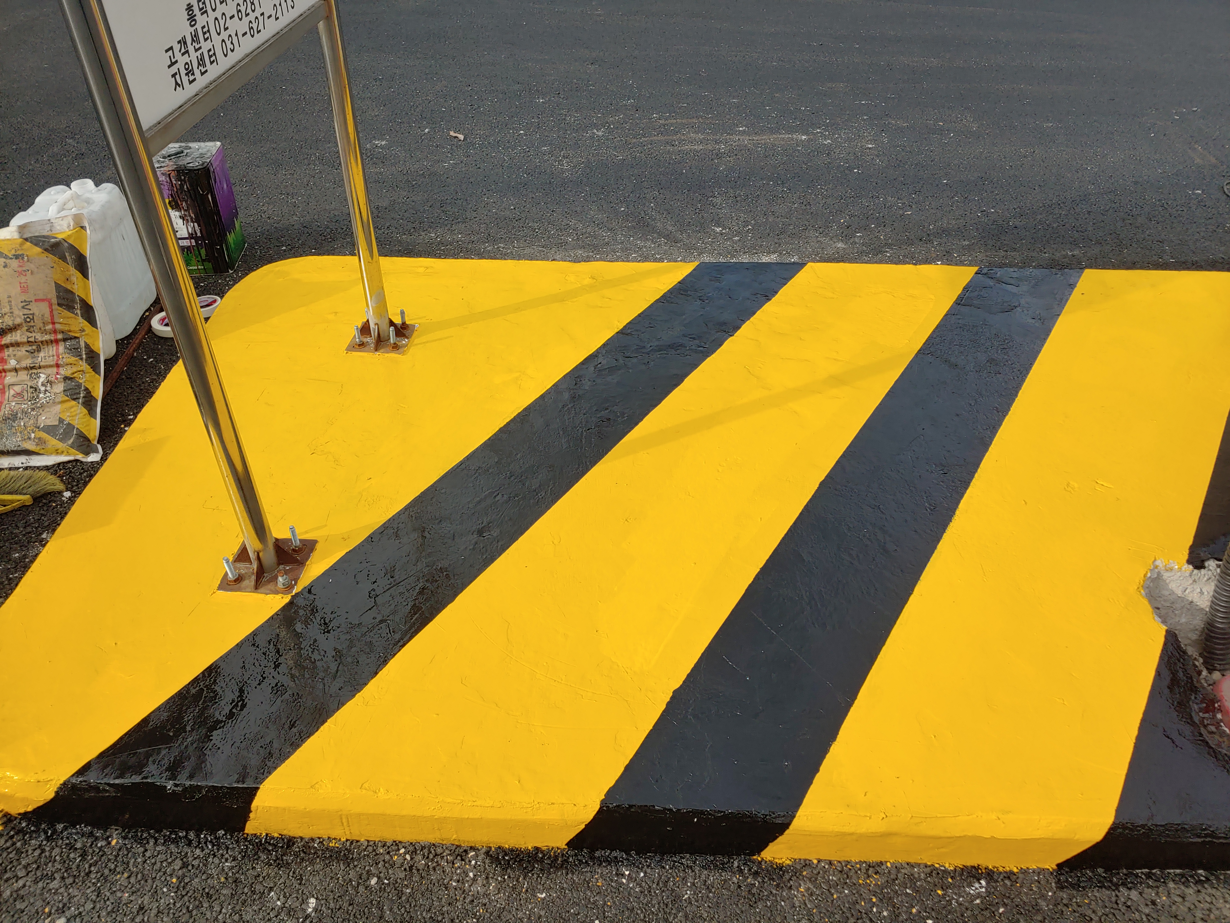 흥덕U타워 — 시설 보강 및 재도장