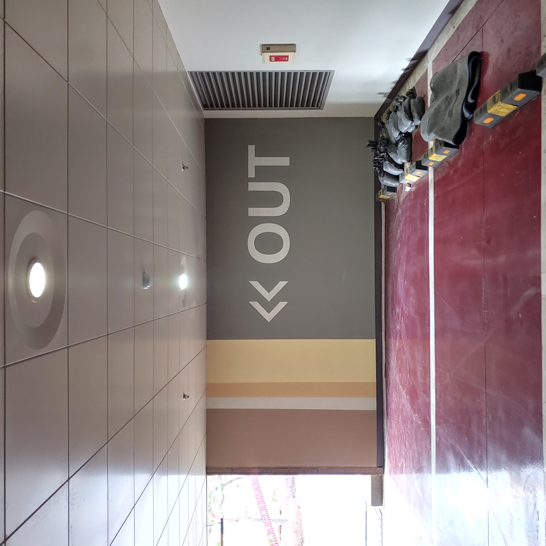 교동 파라곤지하주차장 — 지하주차장